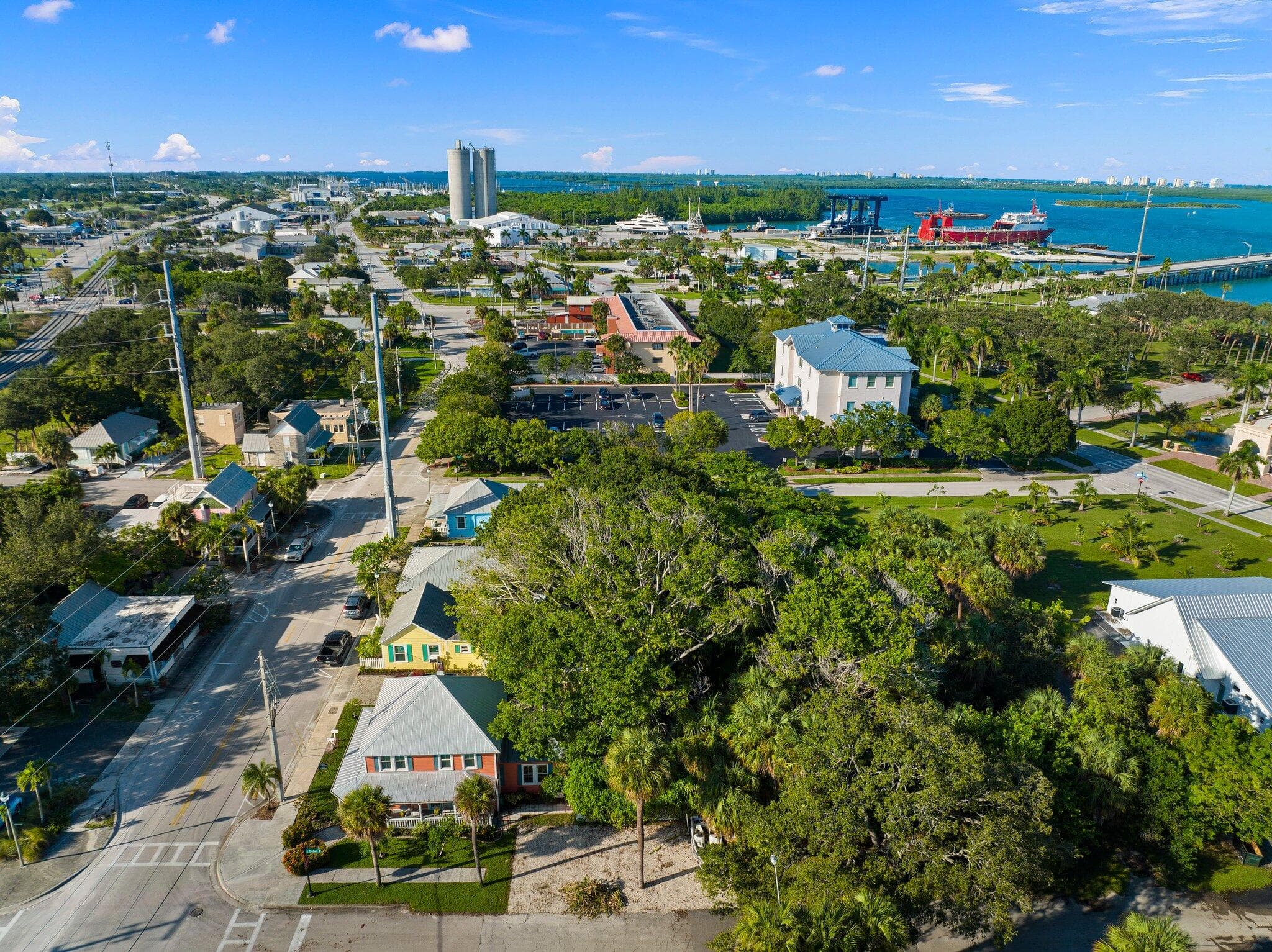 518 N 2nd Street, Fort Pierce, FL 34950 — photo 58 of 69