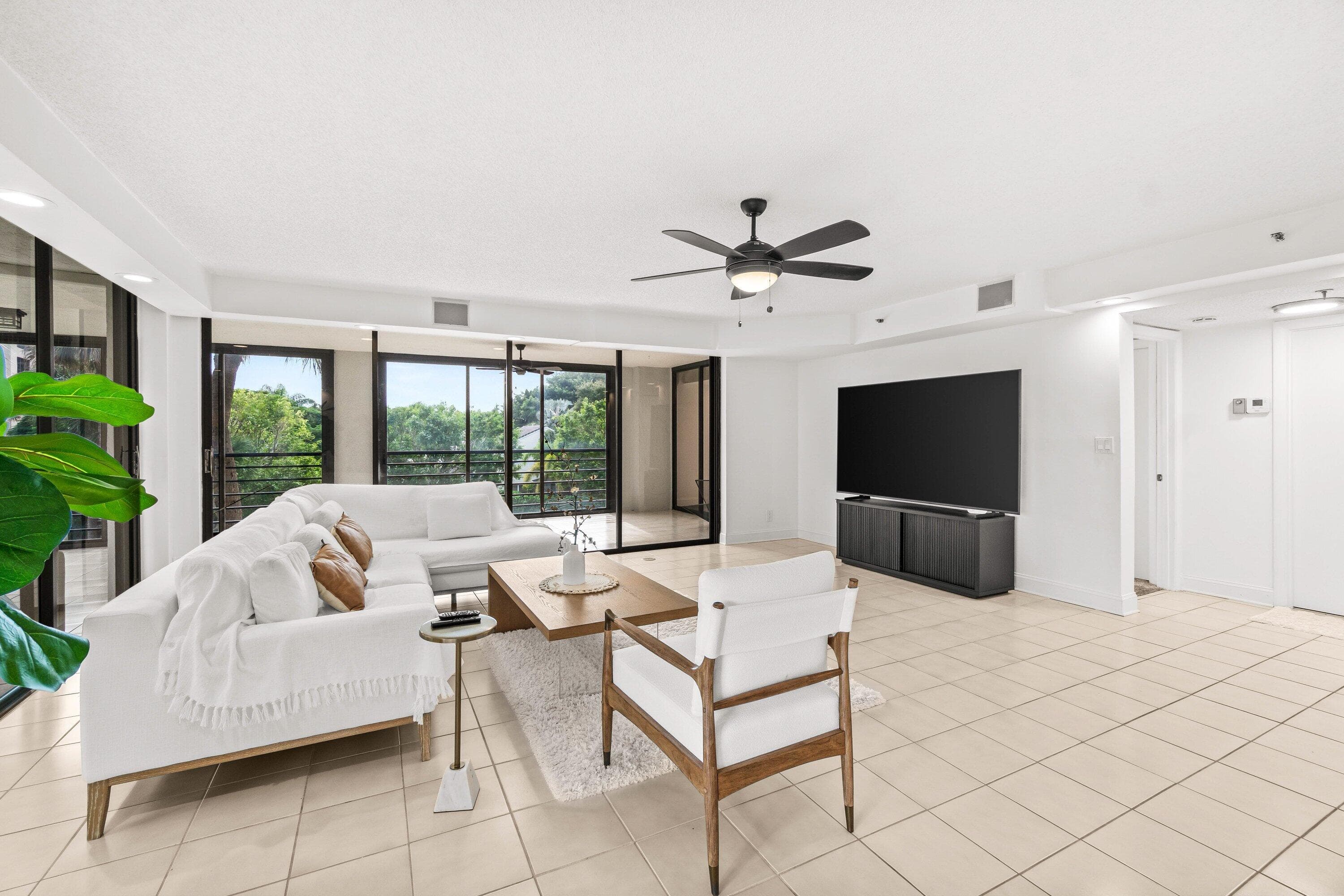 7201 Promenade Drive E 302, Boca Raton, FL 33433 — photo 4 of 46