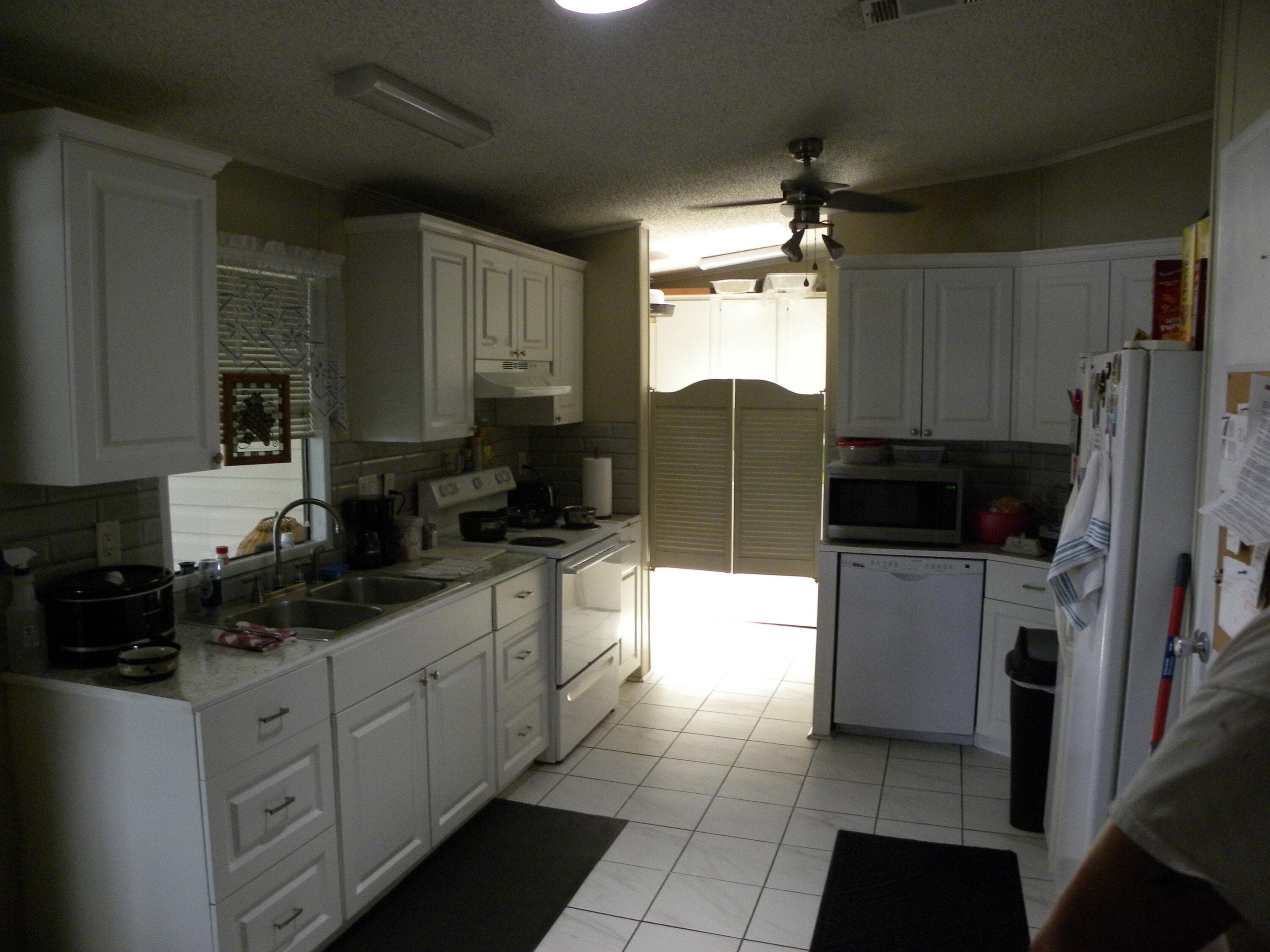 456 Tropical Isles Circle, Fort Pierce, FL 34982 — photo 3 of 9