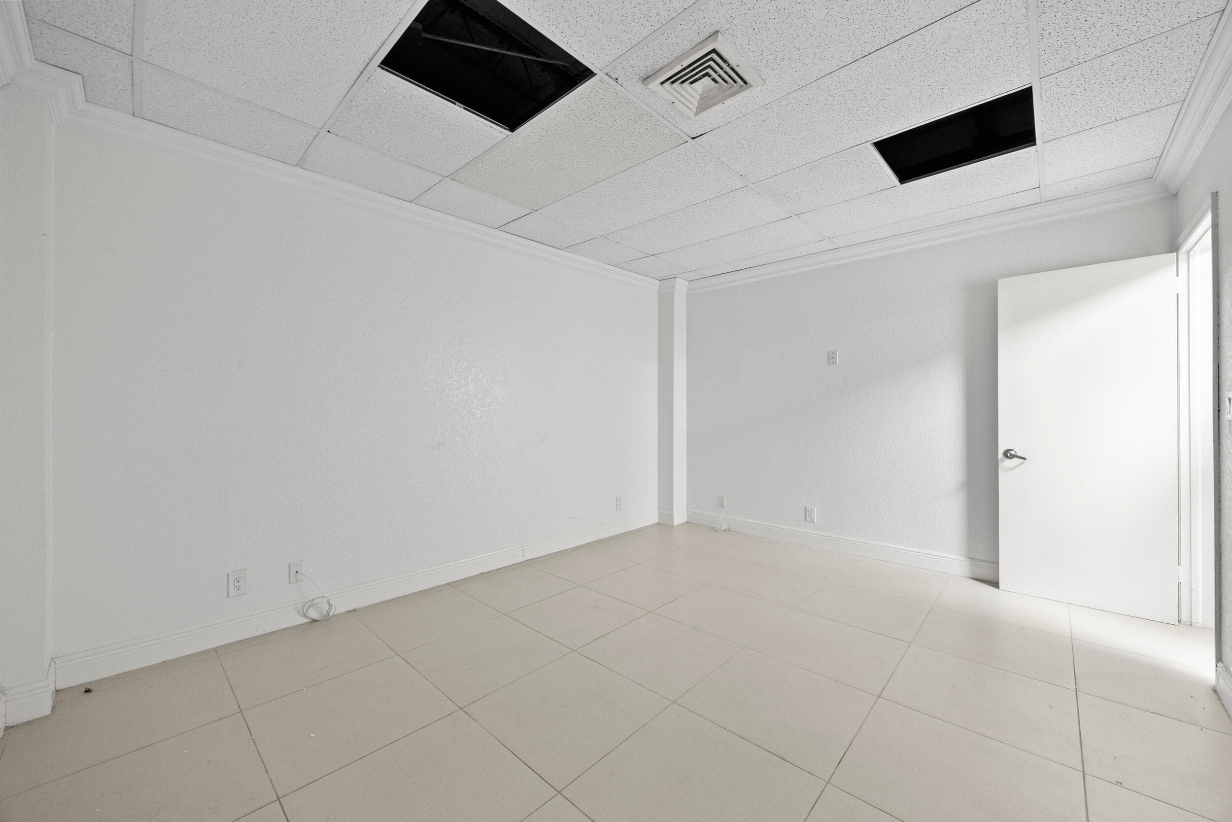 1940 Harrison Street, Hollywood, FL 33020 — photo 57 of 87