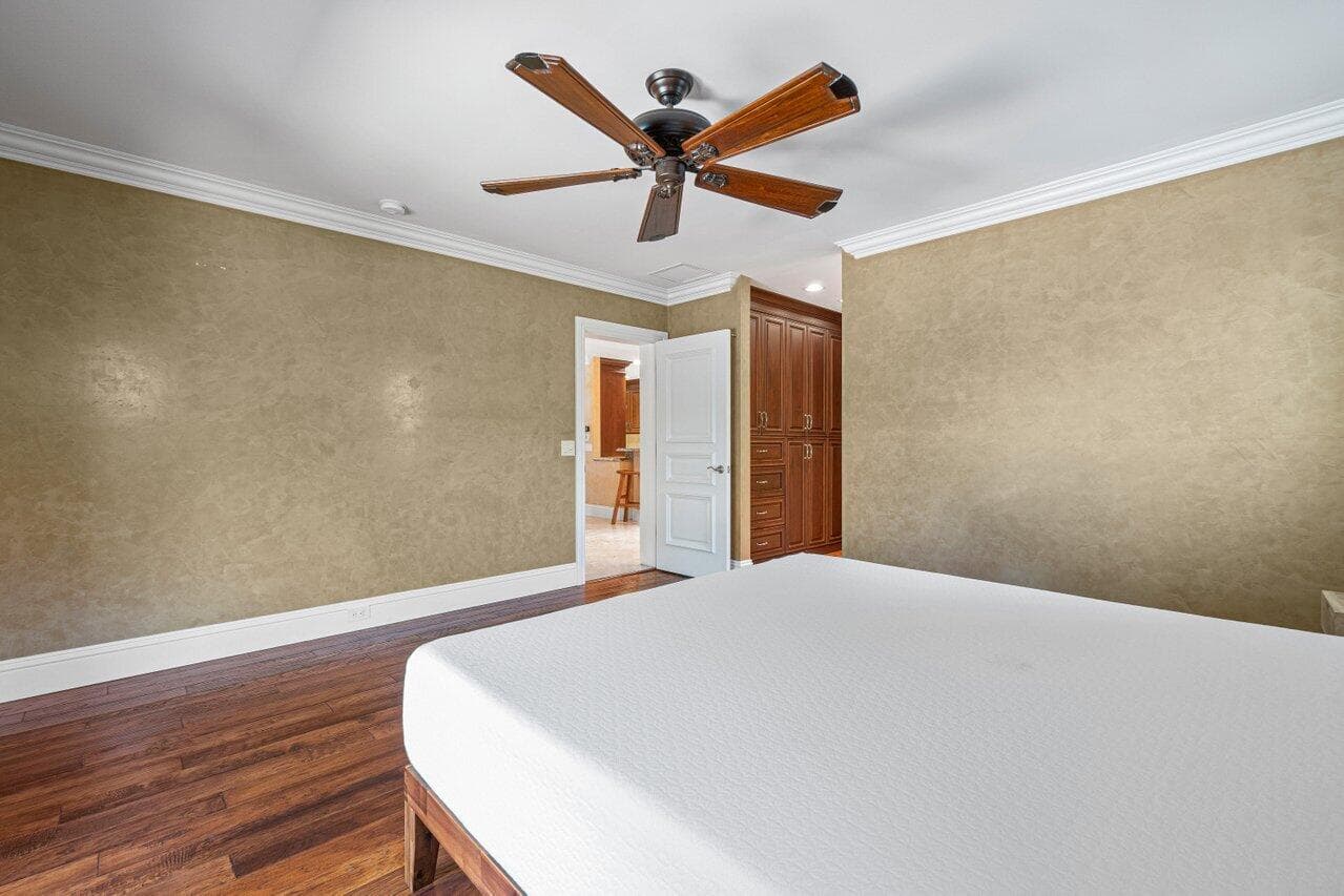 870 NW 7th Street, Boca Raton, FL 33486 — photo 24 of 38