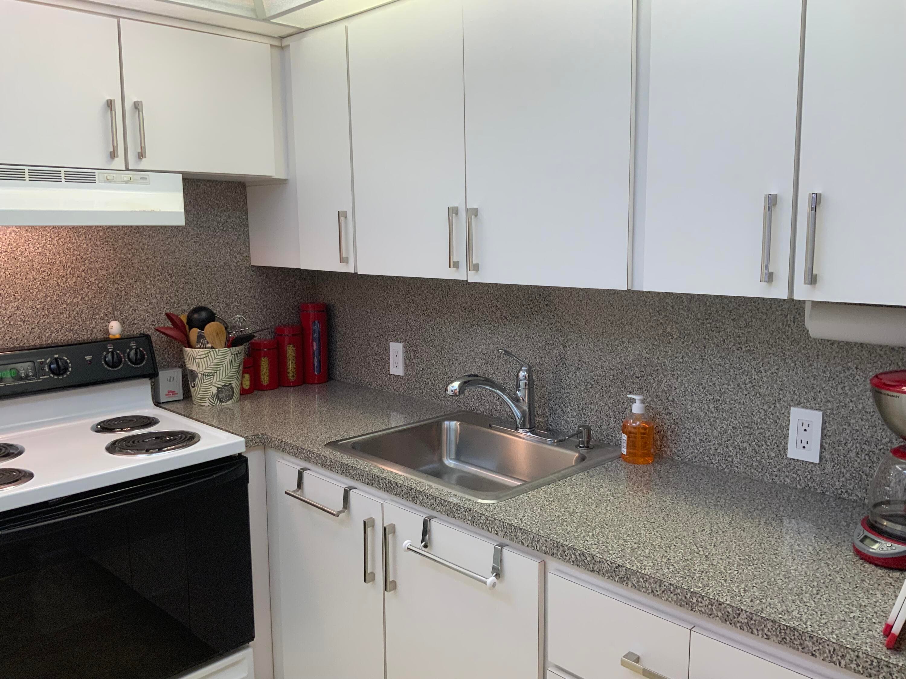 353 Dorset I 353, Boca Raton, FL 33434 — photo 3 of 28