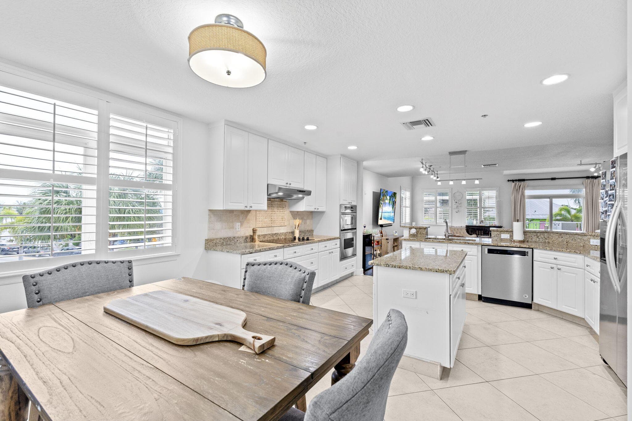 305 E Ocean Avenue Th-7, Lantana, FL 33462 — photo 4 of 51