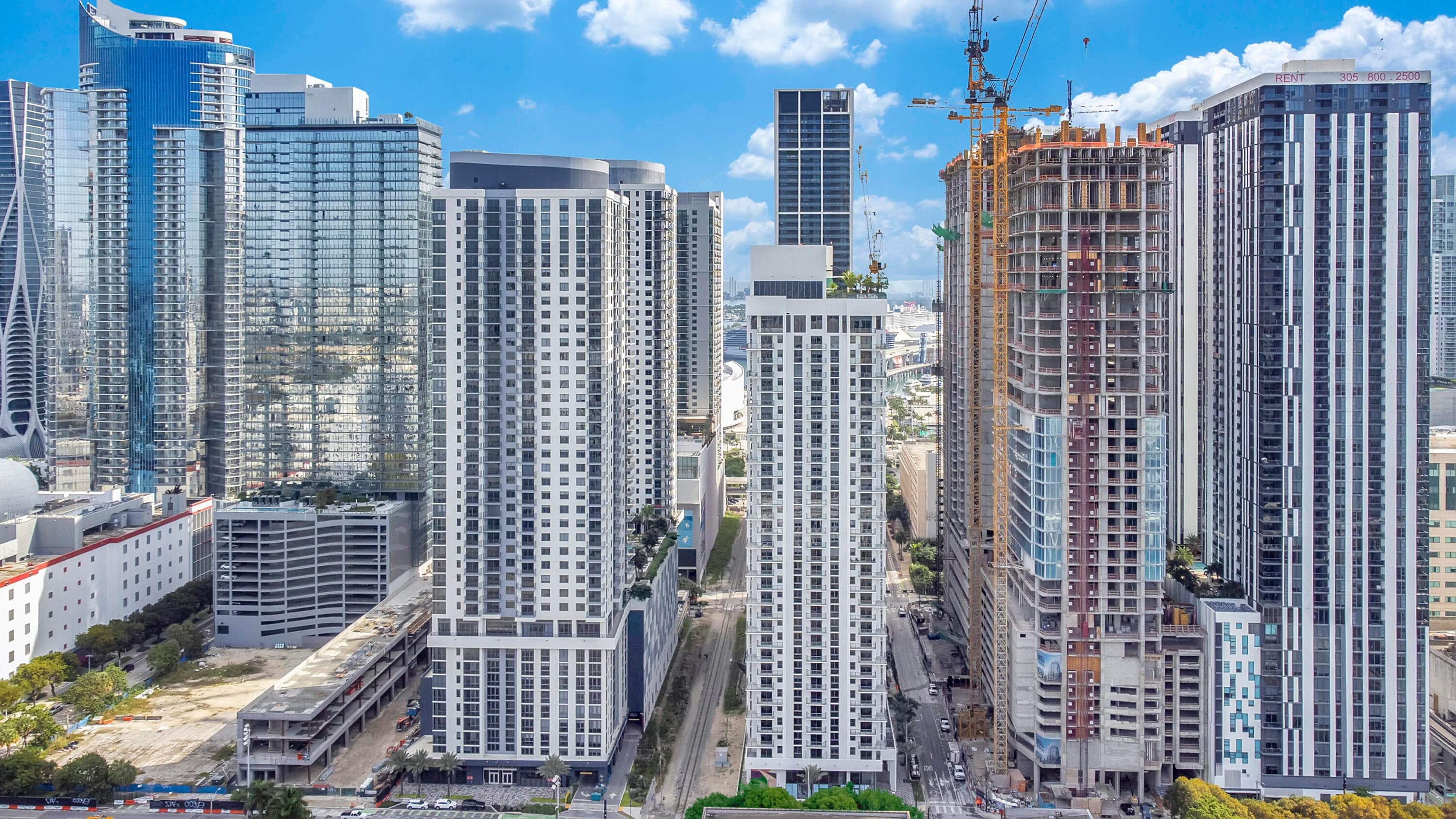11 NE 6th Street 2201, Miami, FL 33132 — photo 2 of 43