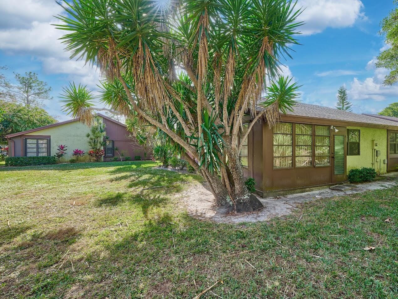 498 Iron Forge Ct Court, Royal Palm Beach, FL 33411 — photo 7 of 42