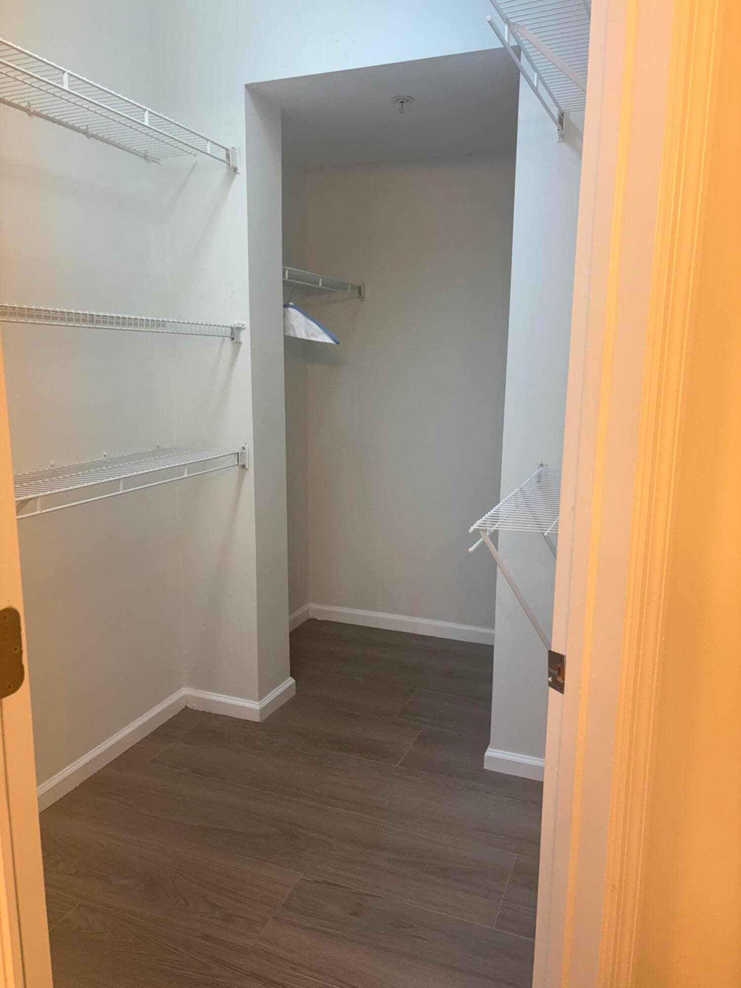 2026 Alta Meadows Lane 909, Delray Beach, FL 33444 — photo 8 of 15