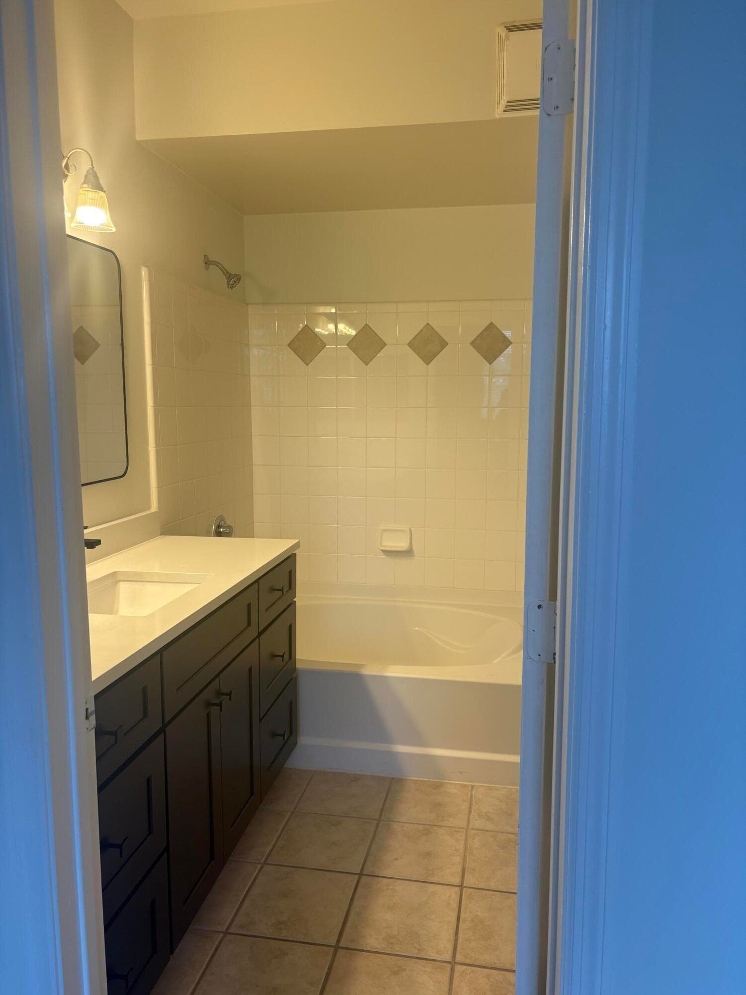 2026 Alta Meadows Lane 909, Delray Beach, FL 33444 — photo 11 of 15