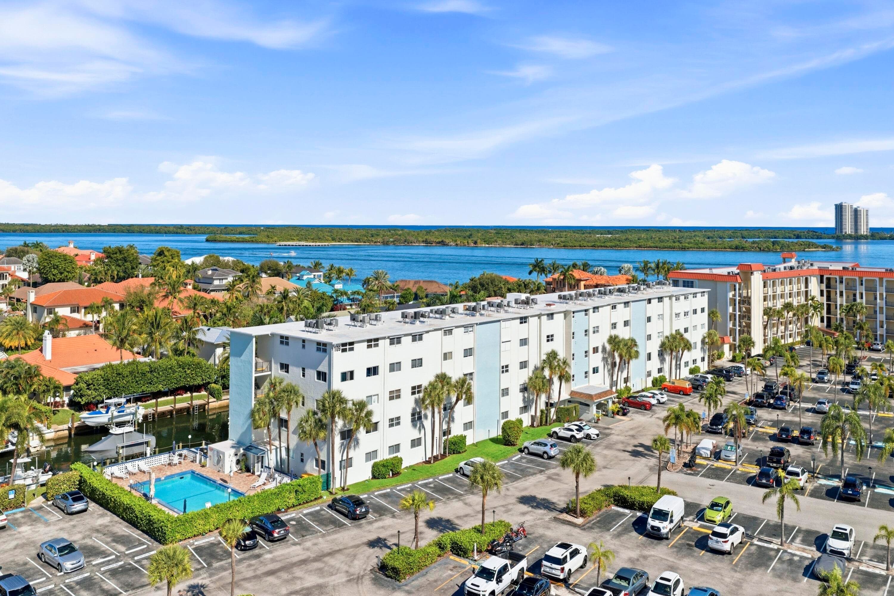 109 Paradise Harbour Blvd 415, North Palm Beach, FL 33408 — photo