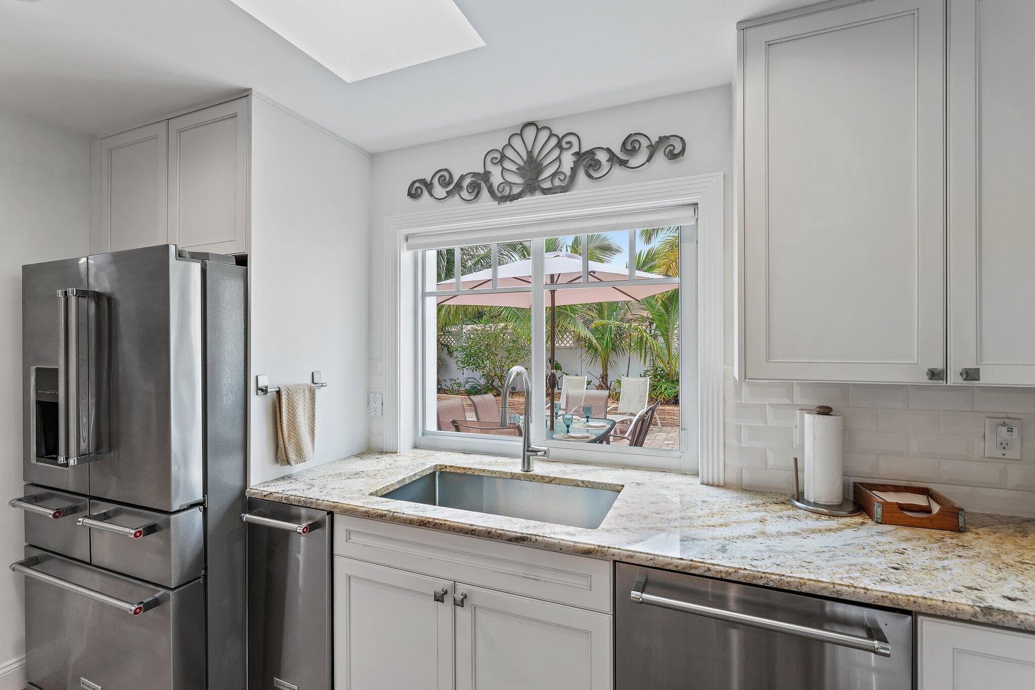 460 Sunrise Way, Juno Beach, FL 33408 — photo 20 of 56