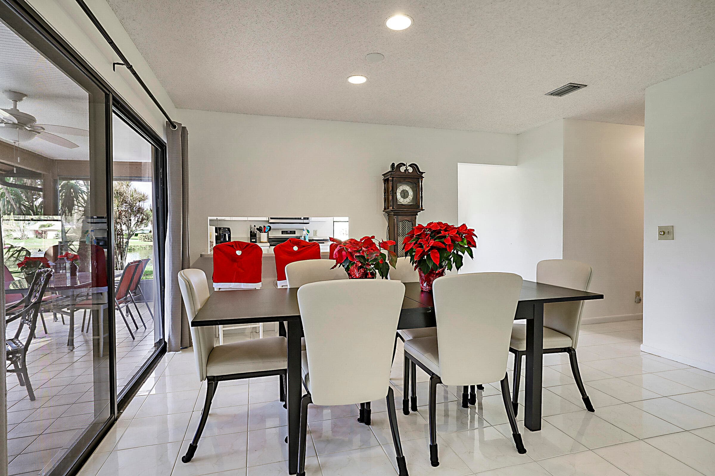 6186 Brandon Street, Palm Beach Gardens, FL 33418 — photo 11 of 54
