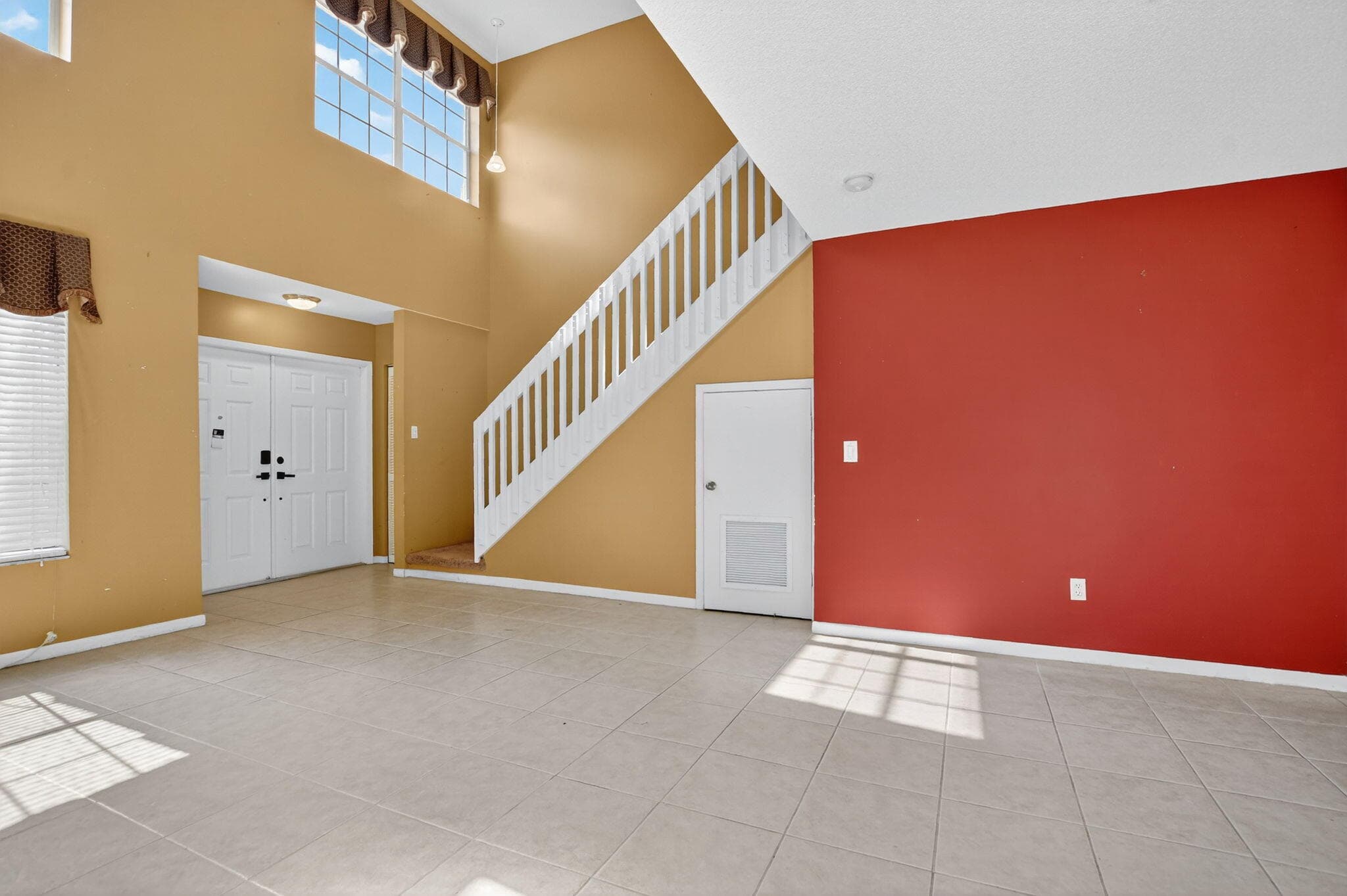 4045 NW 1st Street, Delray Beach, FL 33445 — photo 5 of 38