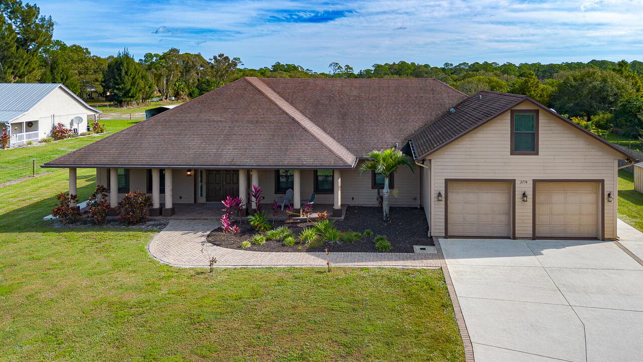 2774 Gentile Road, Fort Pierce, FL 34945 — photo 4 of 70