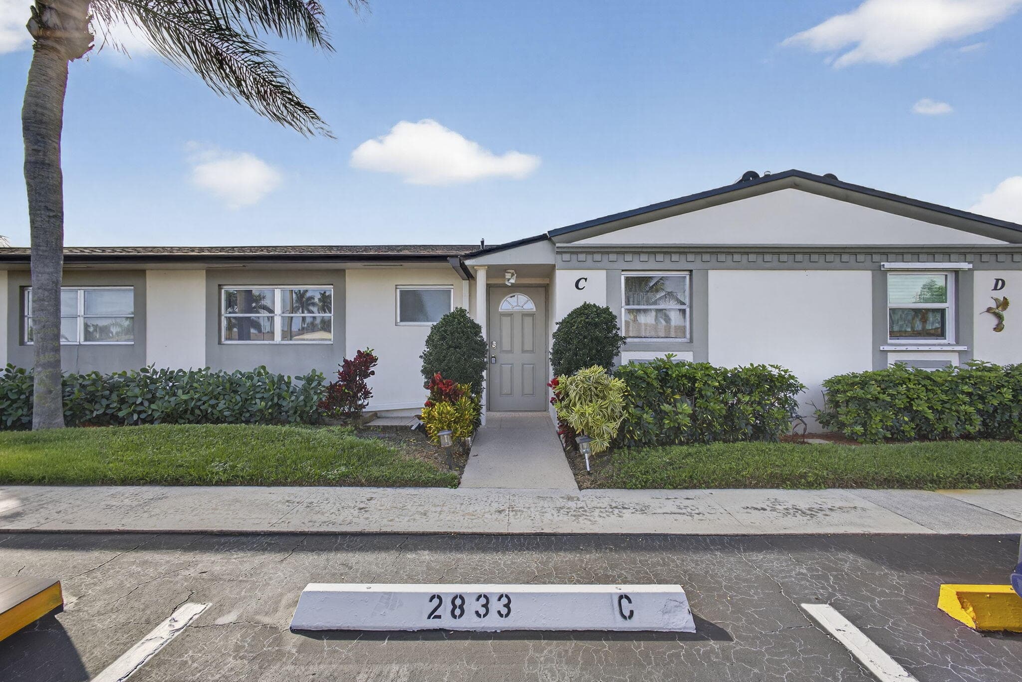 2833 Crosley Drive W C, West Palm Beach, FL 33415 — photo 1 of 31