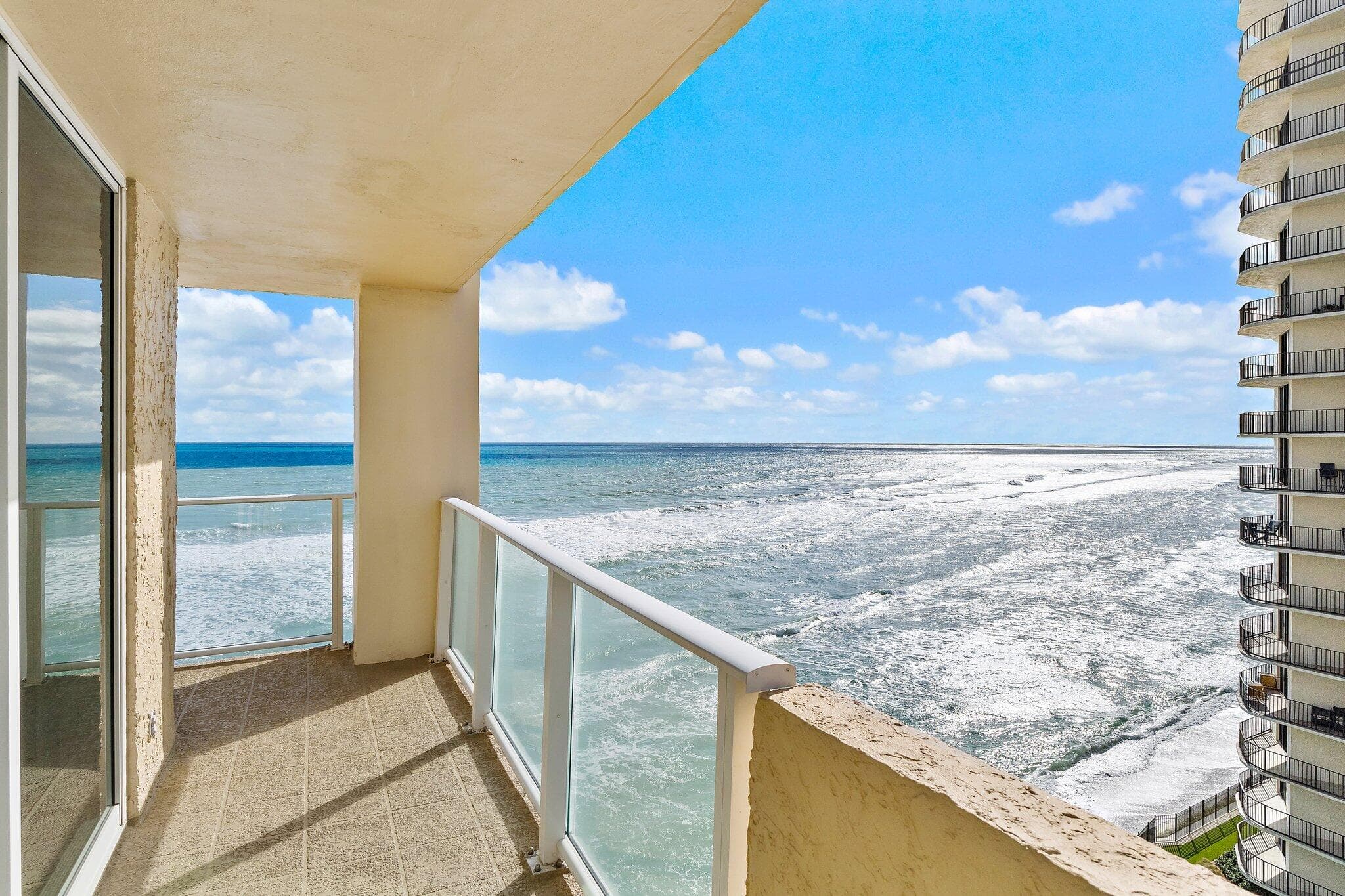 Condominium in Singer Island — photo 8 of 77