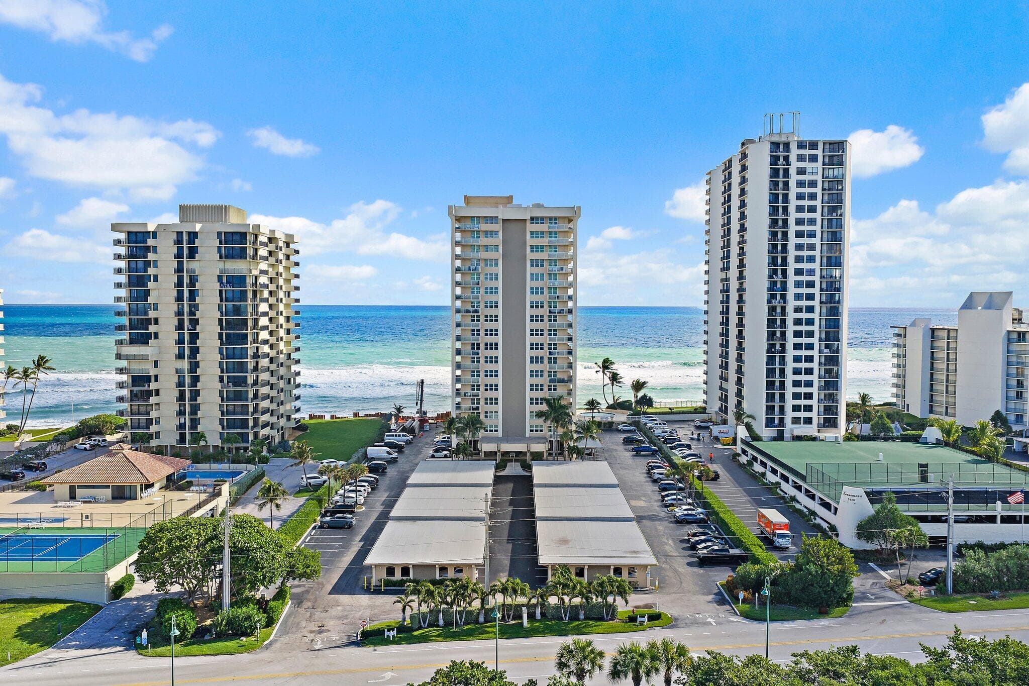 Condominium in Singer Island — photo 77 of 77