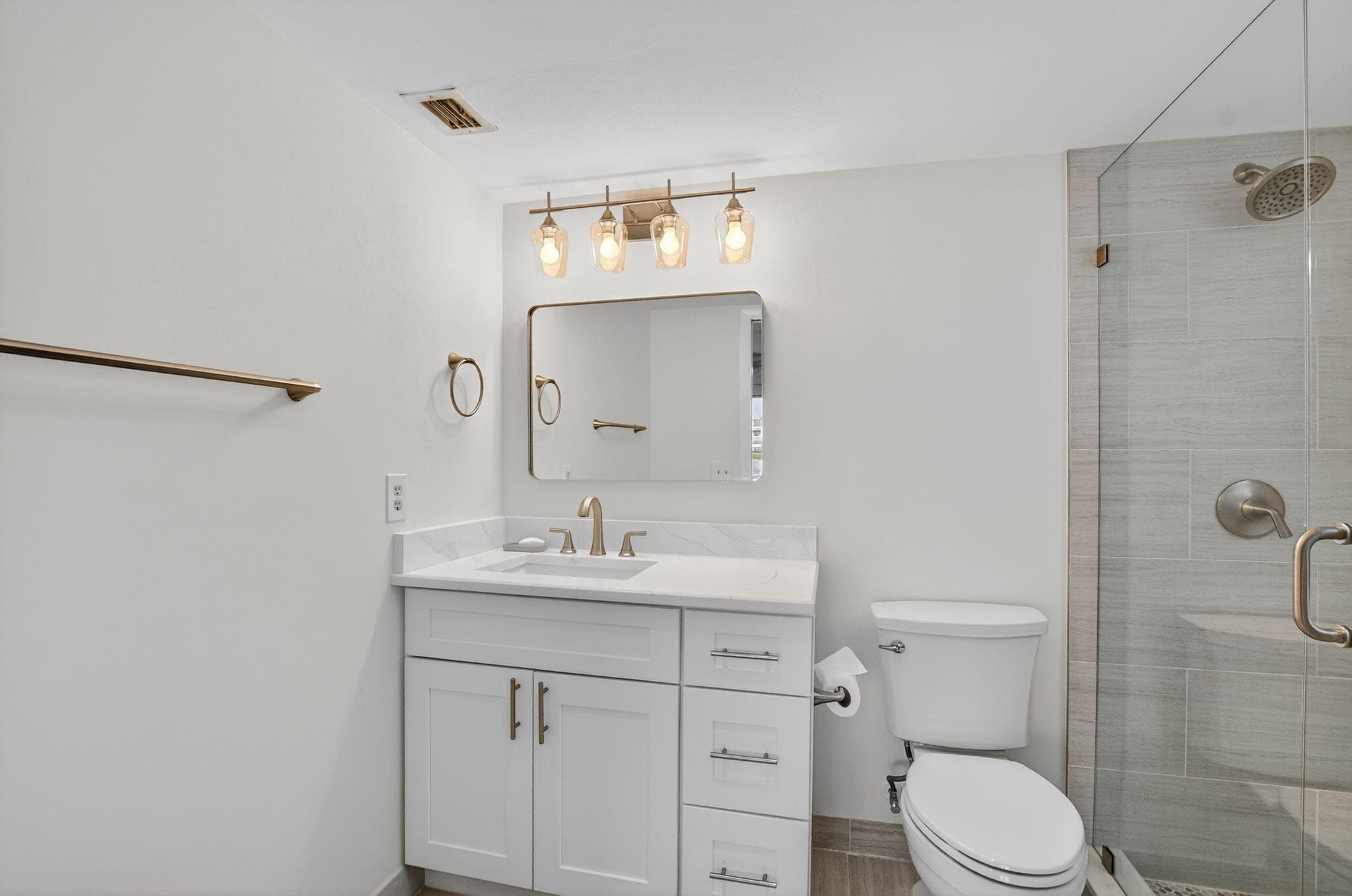 1090 Guildford E 1090, Boca Raton, FL 33434 — photo 24 of 33