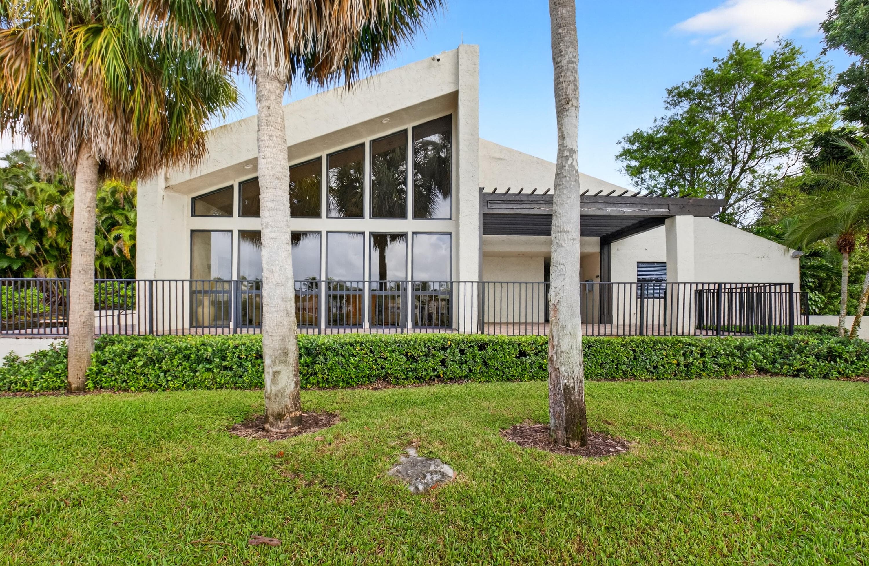1940 SW 7th Place, Boca Raton, FL 33486 — photo 44 of 49
