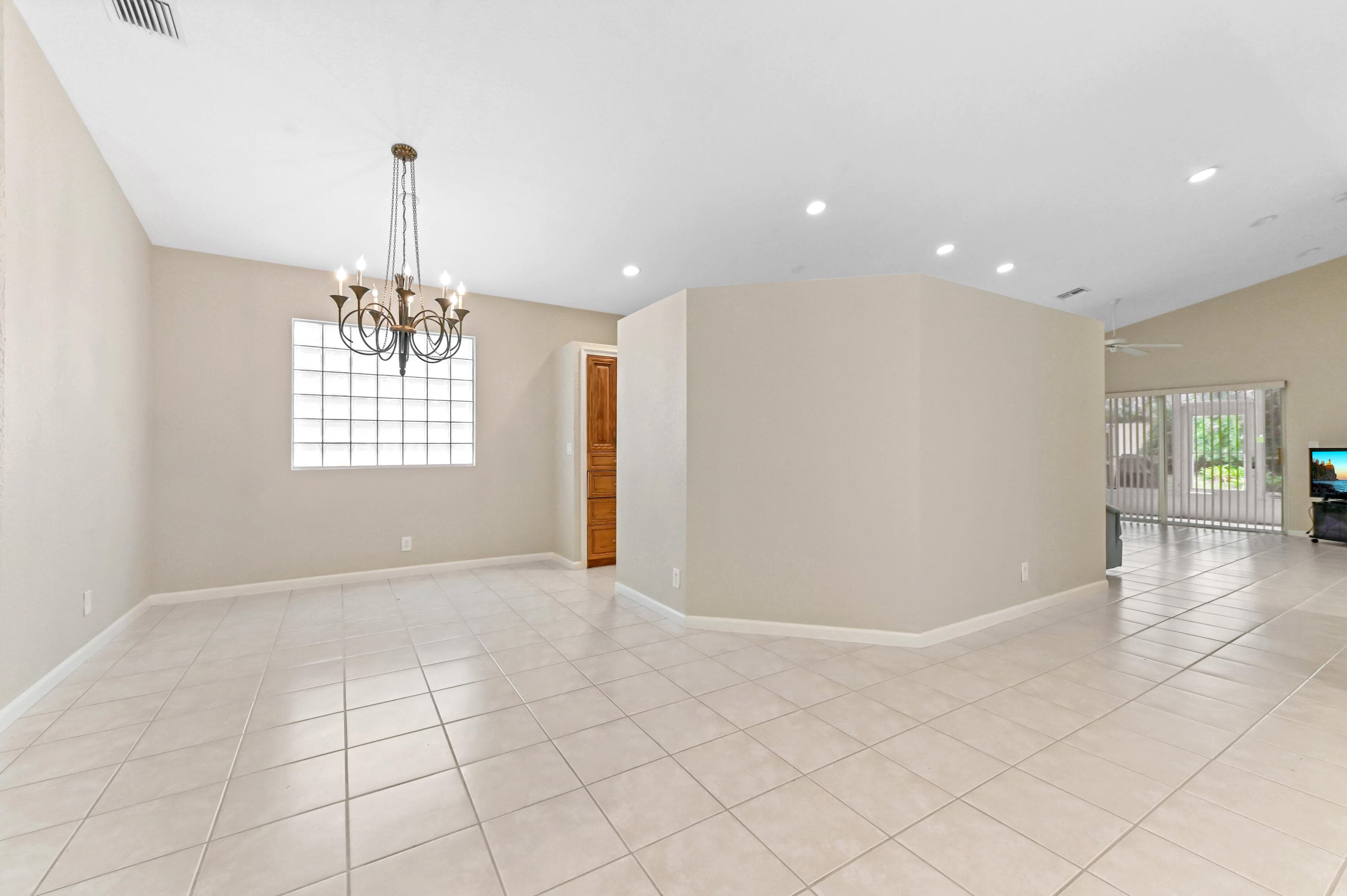 9550 Cherry Blossom Court, Boynton Beach, FL 33437 — photo 15 of 47