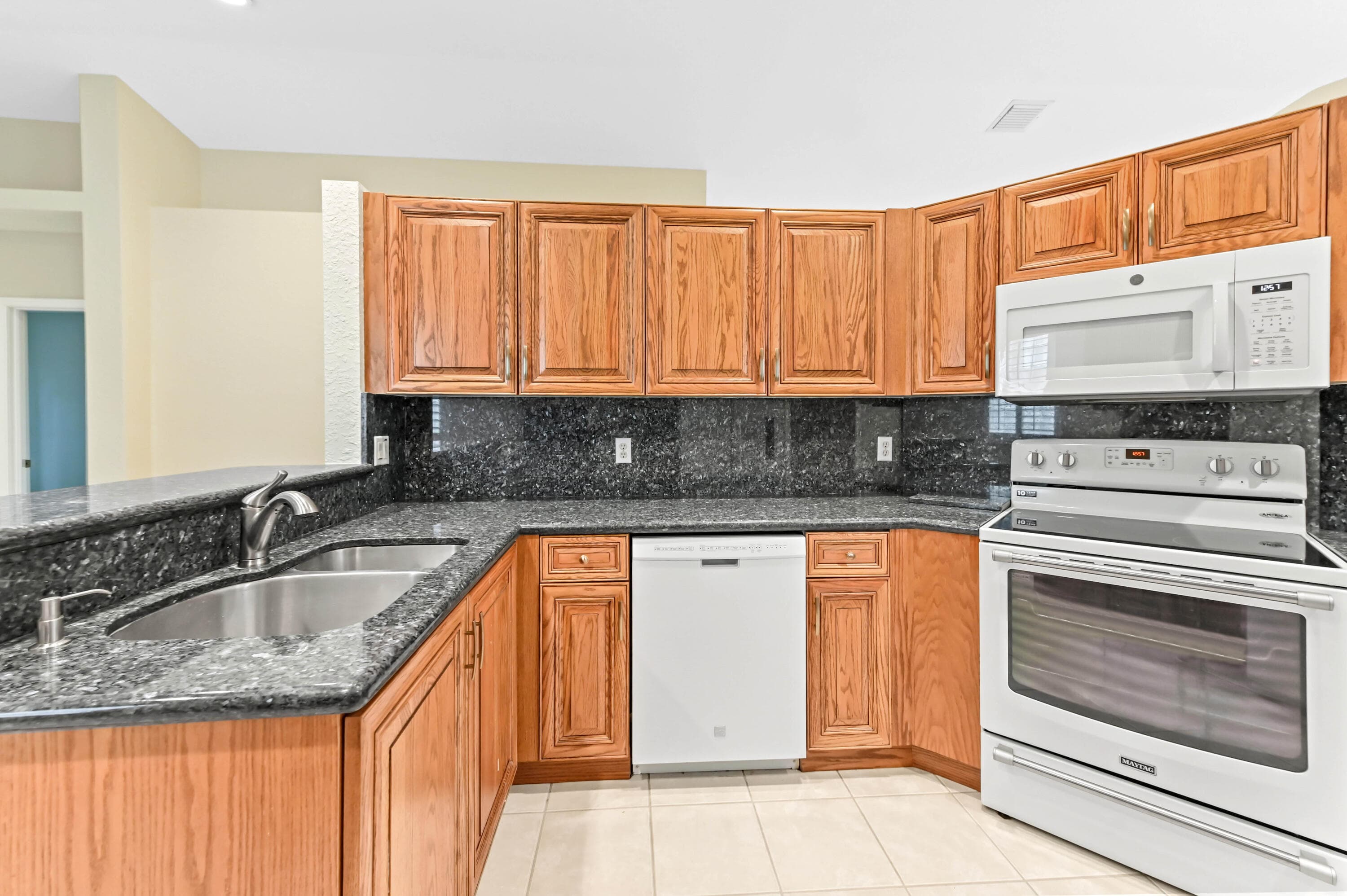 9550 Cherry Blossom Court, Boynton Beach, FL 33437 — photo 14 of 47