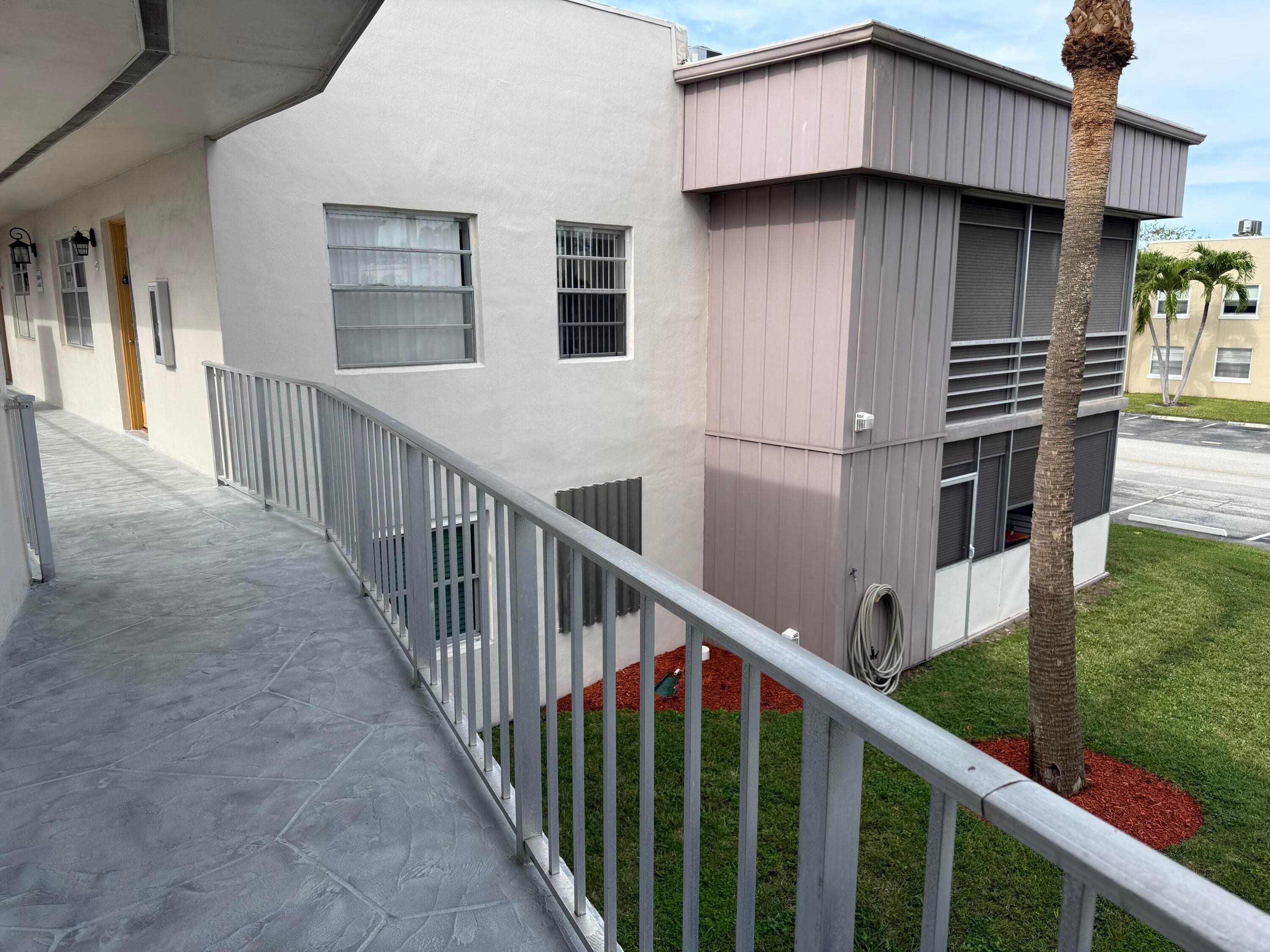 470 Capri J, Delray Beach, FL 33484 — photo 24 of 28