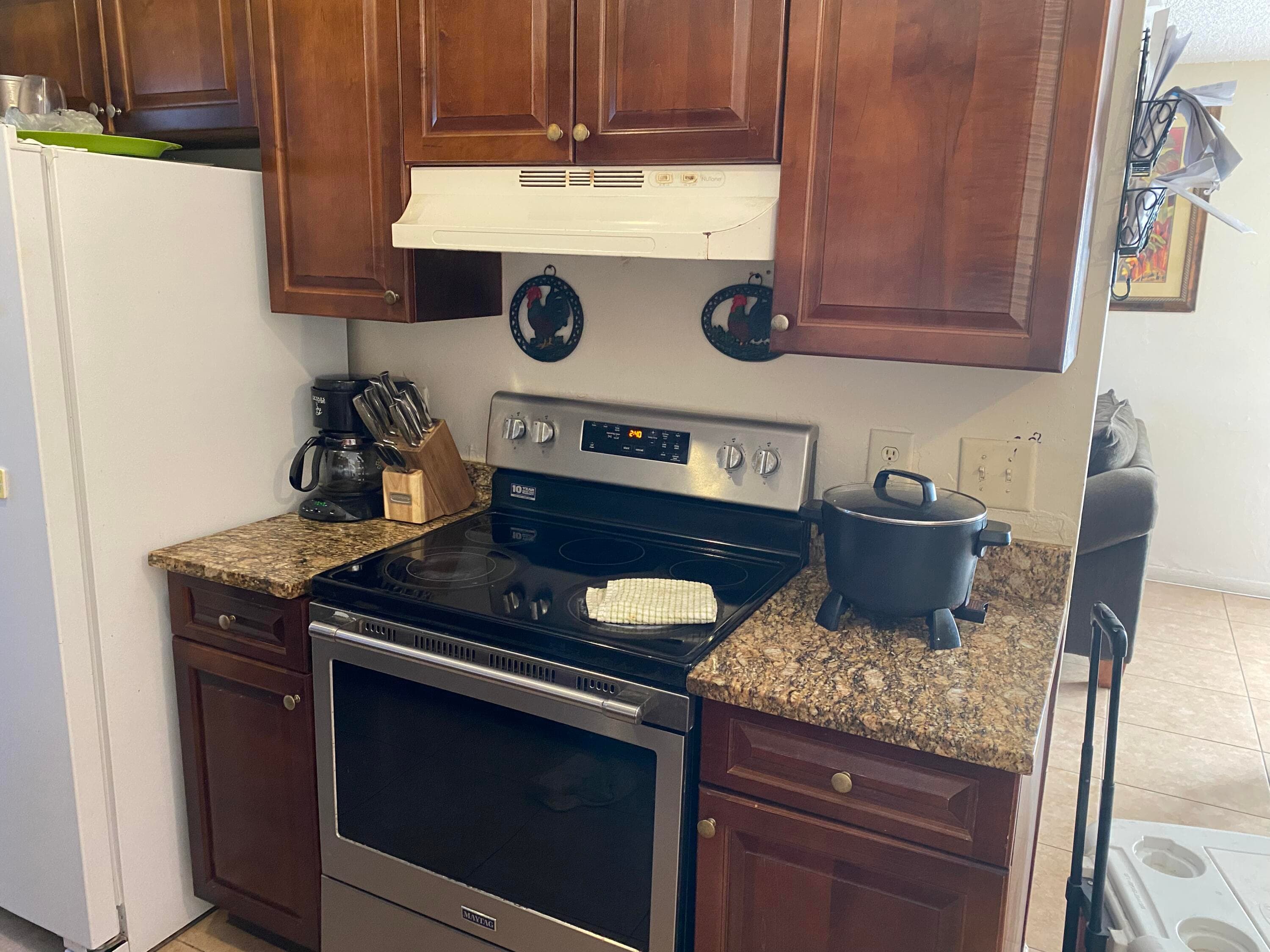 525 S Swinton Avenue 1-8, Delray Beach, FL 33444 — photo 7 of 15