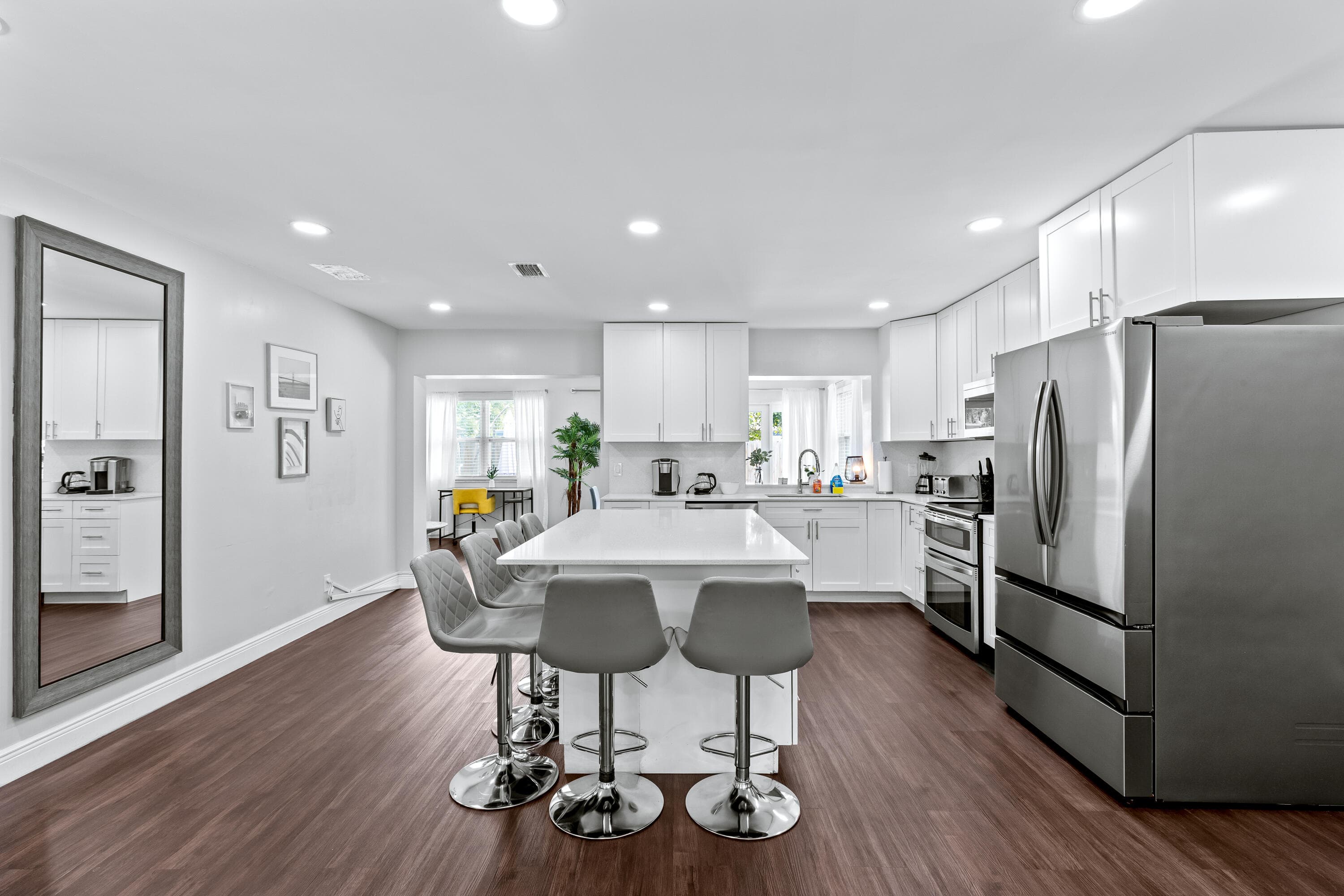1800 NE 28th Avenue, Pompano Beach, FL 33062 — photo 5 of 39