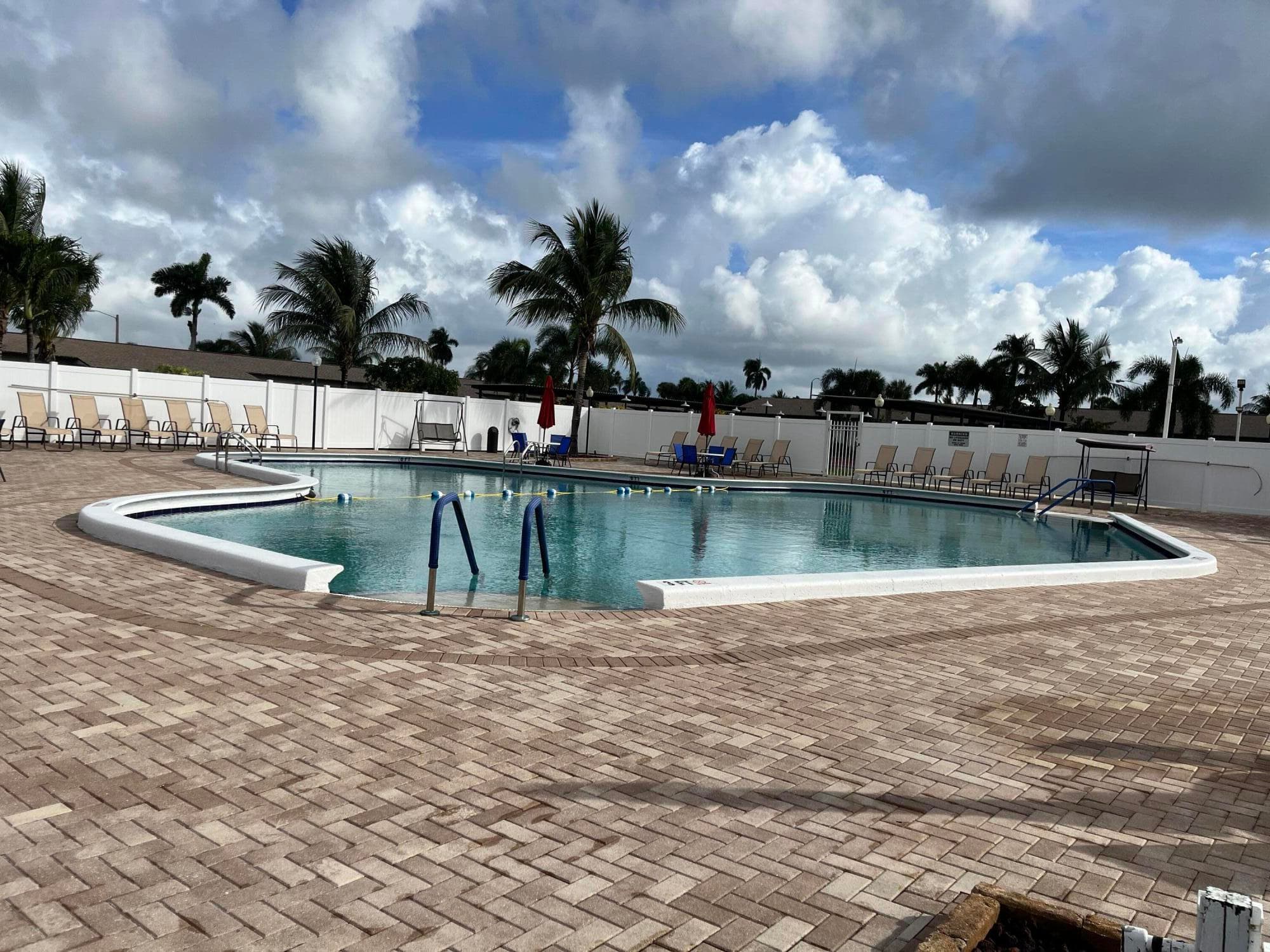 2980 Crosley Drive E F, West Palm Beach, FL 33415 — photo 9 of 9