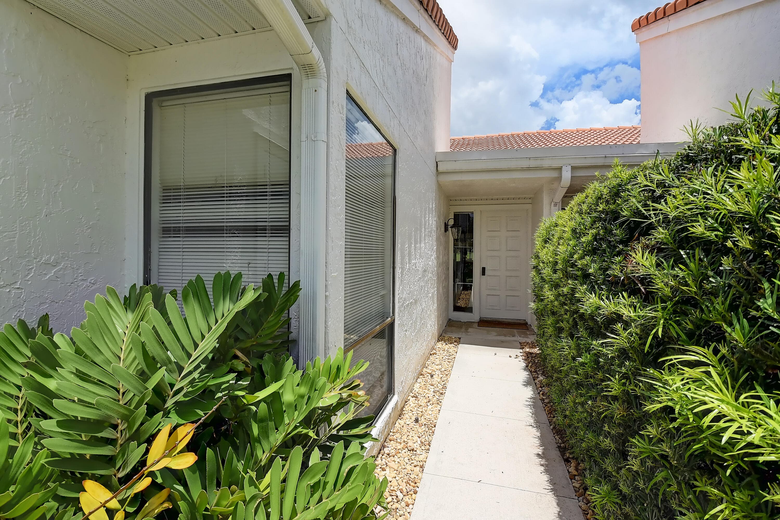 19550 Sawgrass Drive 2102, Boca Raton, FL 33434 — photo 4 of 76