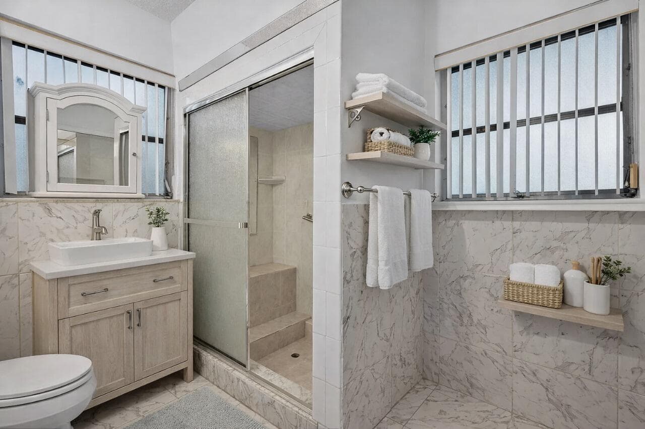 225 S Sequoia Drive, West Palm Beach, FL 33409 — photo 38 of 93