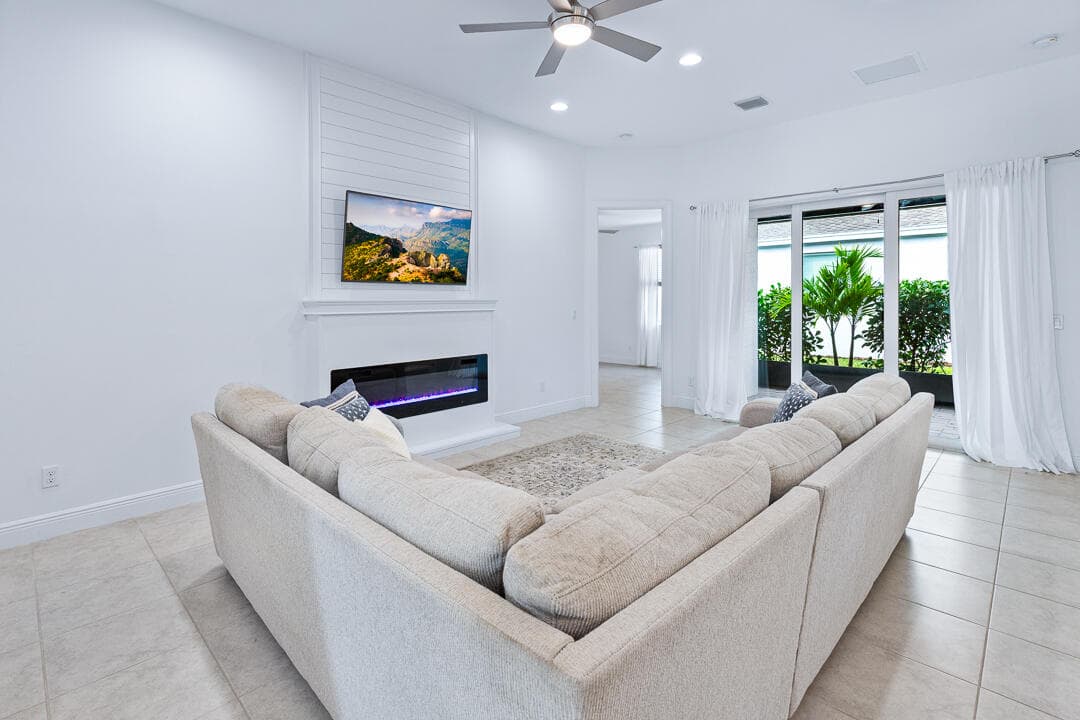 2590 Bella Vista Circle, Vero Beach, FL 32966 — photo 3 of 33