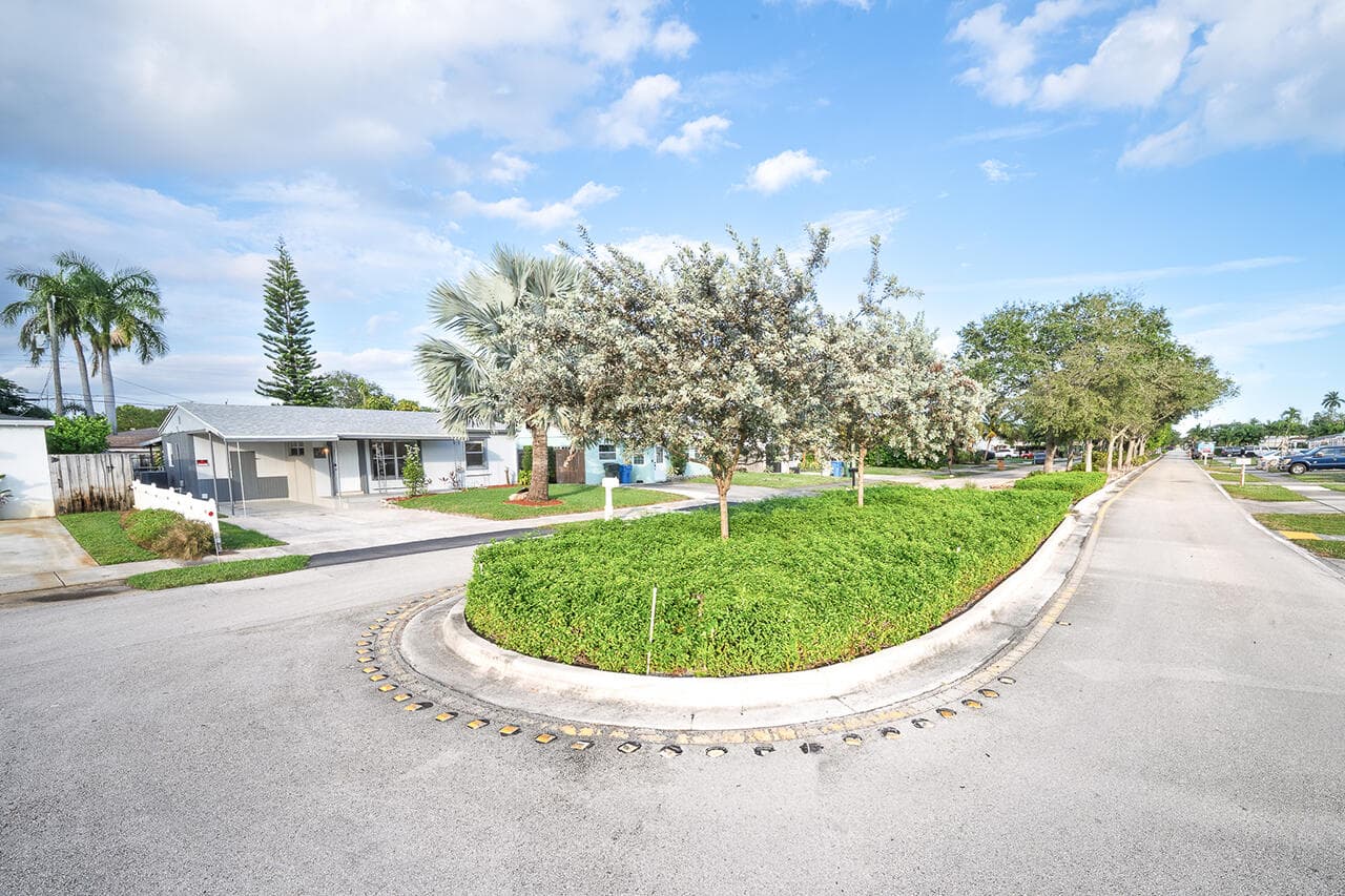 321 NW 51st Street, Oakland Park, FL 33309 — photo 32 of 32