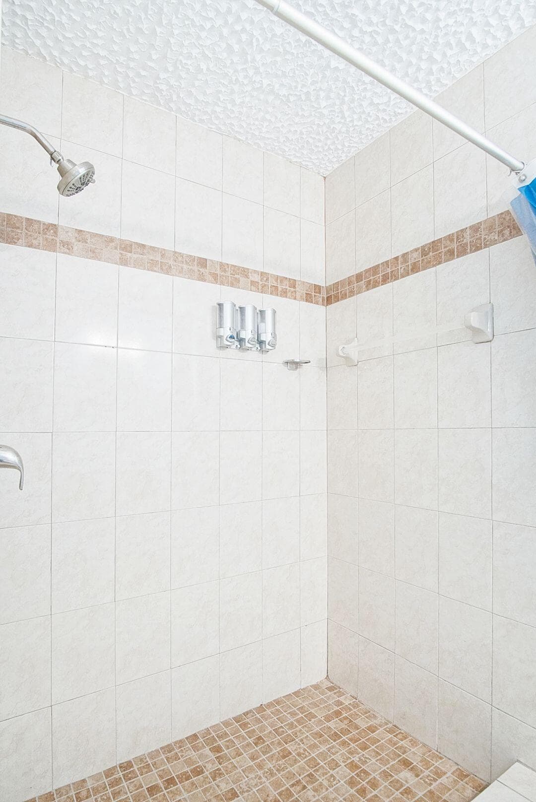 2902 Essex Drive, Fort Pierce, FL 34946 — photo 13 of 35