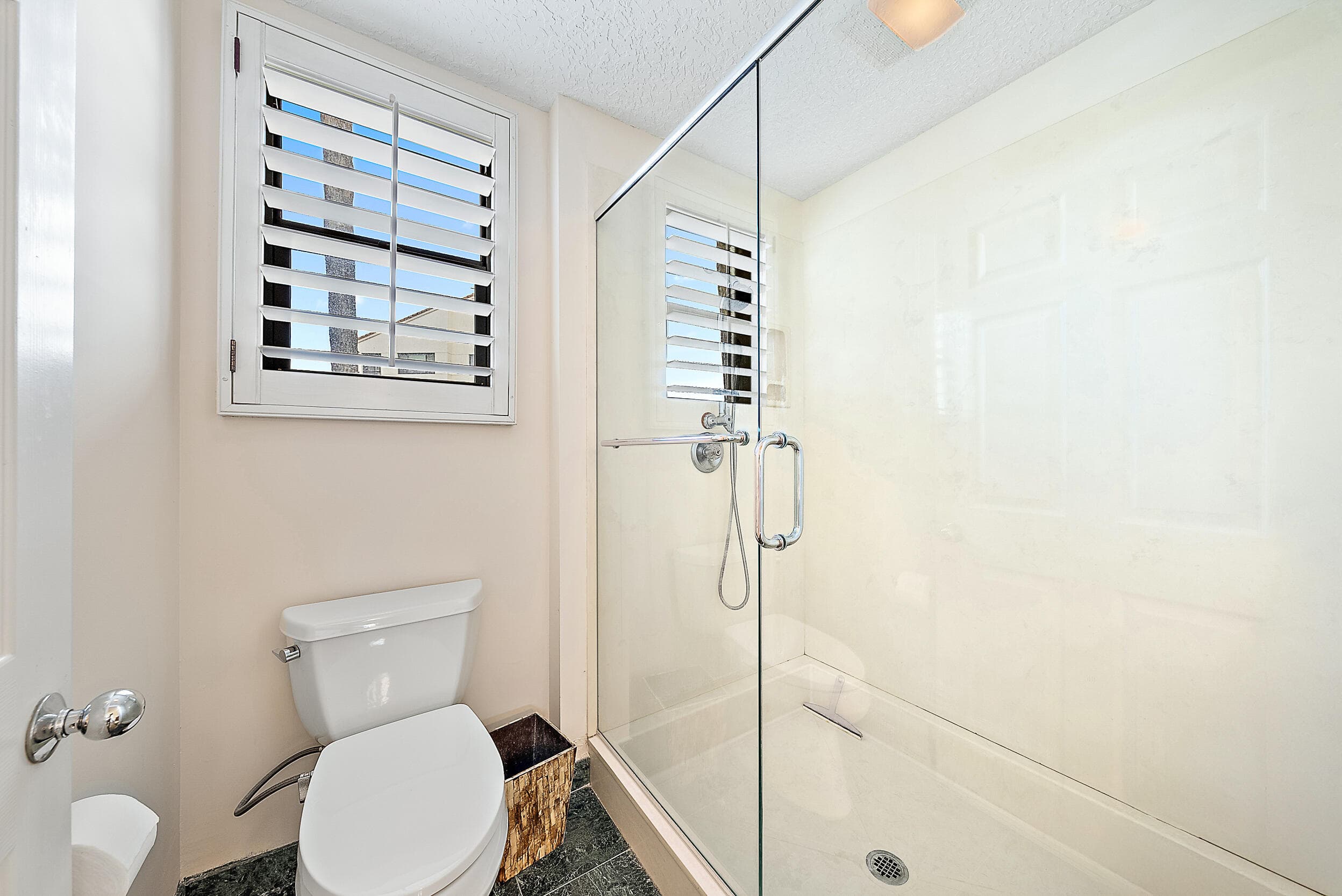 926 Oak Harbour Drive, Juno Beach, FL 33408 — photo 15 of 31