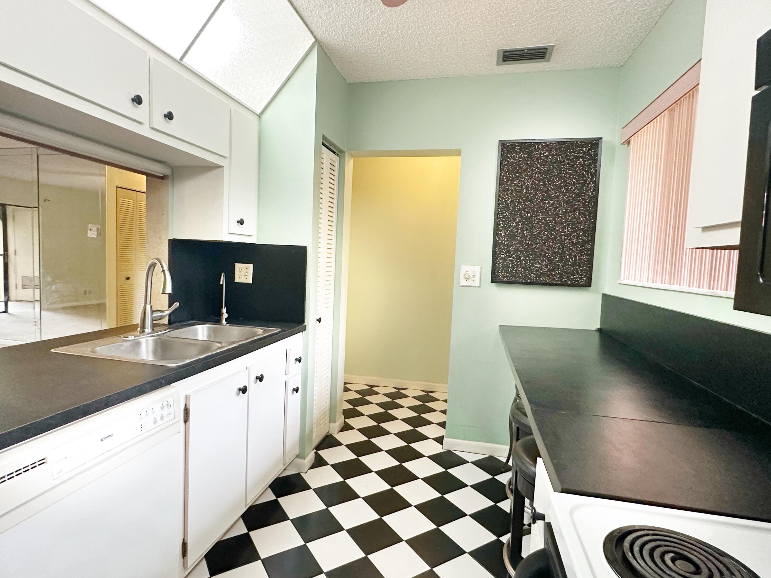 924 SW 9th Street Circle #206, Boca Raton, FL 33486 — photo 14 of 39