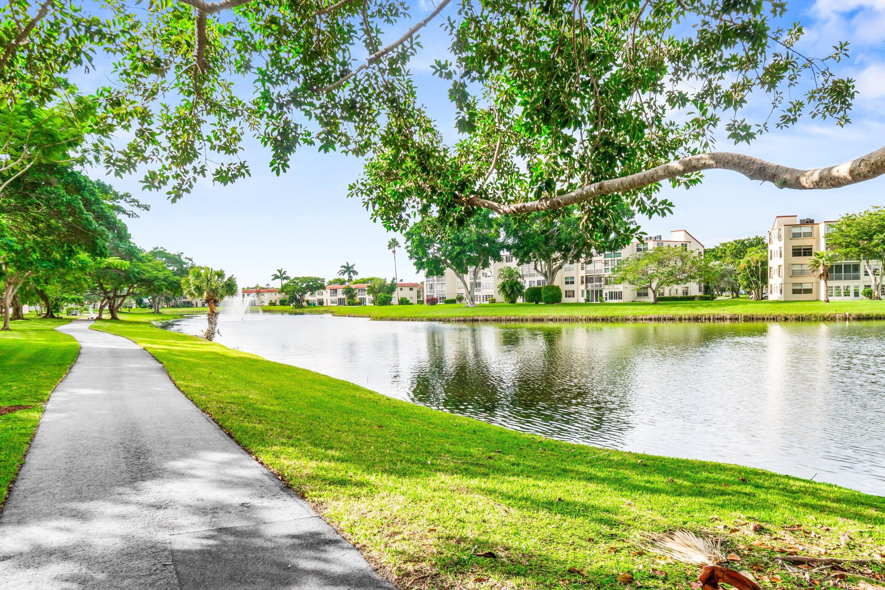 14623 Bonaire Boulevard 608, Delray Beach, FL 33446 — photo 26 of 28
