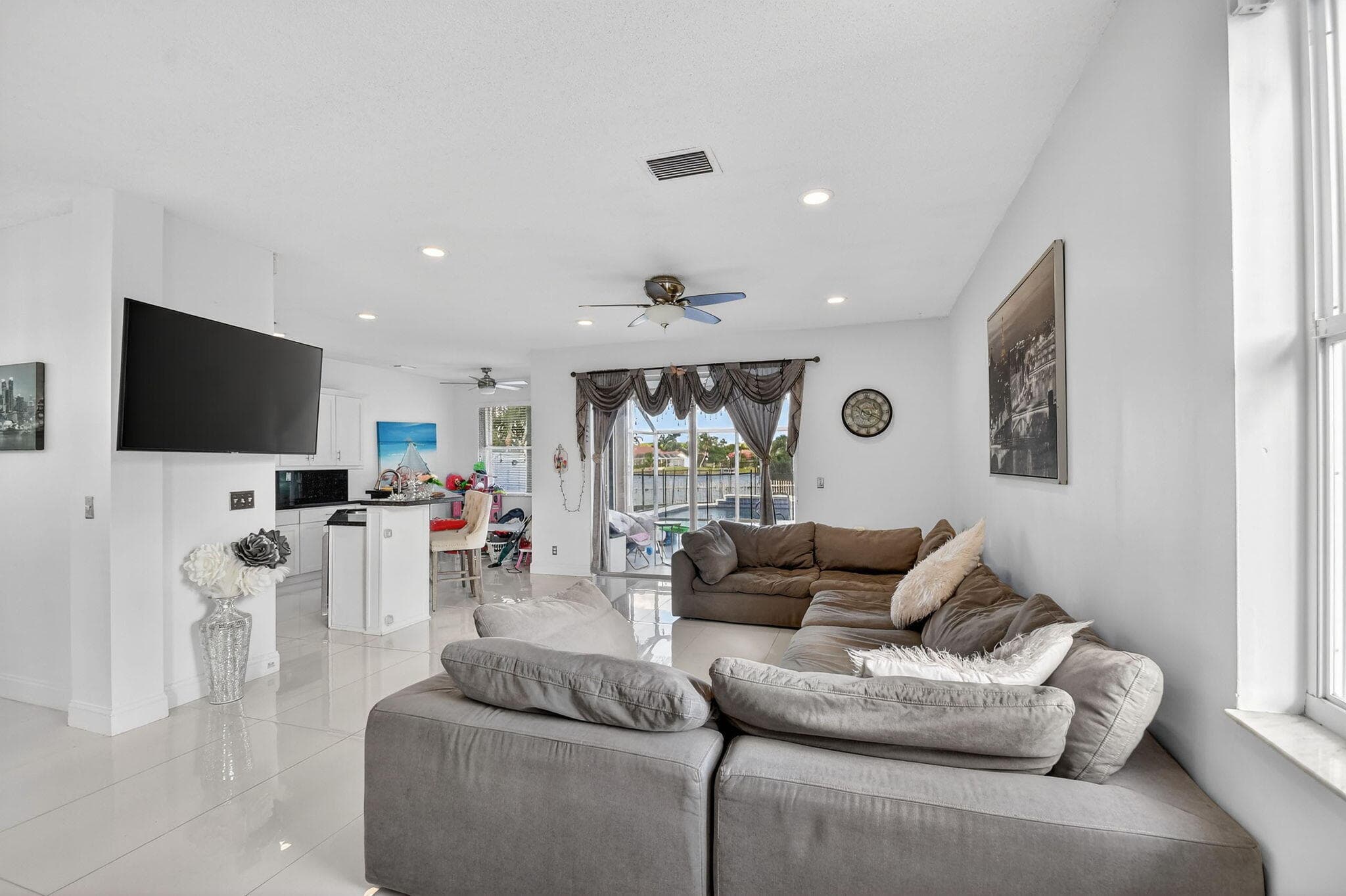 7745 Springfield Lake Drive, Lake Worth, FL 33467 — photo 14 of 99