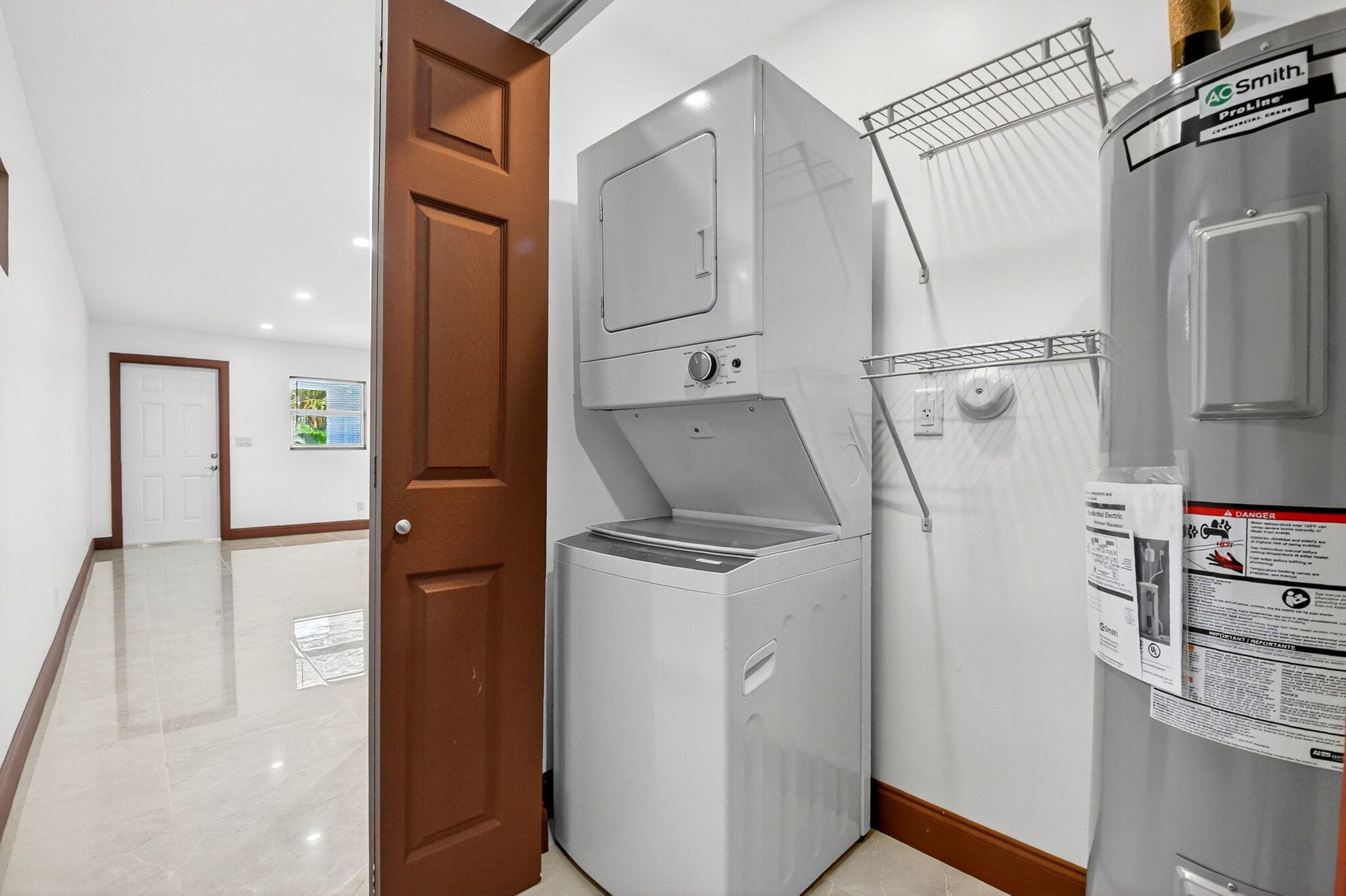 2932 Saginaw Avenue, West Palm Beach, FL 33409 — photo 15 of 37