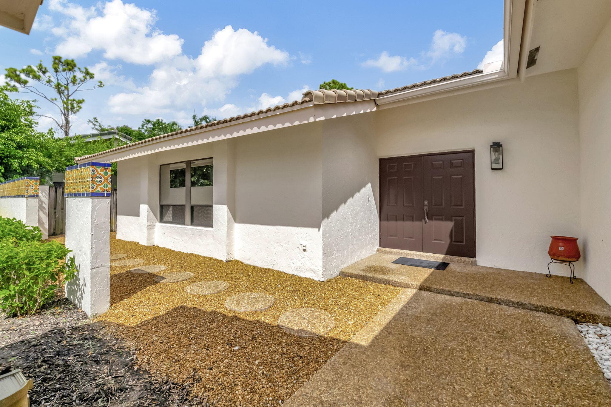 804 Foxpointe Circle, Delray Beach, FL 33445 — photo 4 of 68