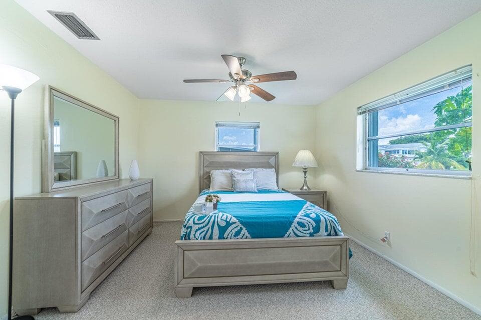 135 NW 14th Street, Boynton Beach, FL 33426 — photo 18 of 42