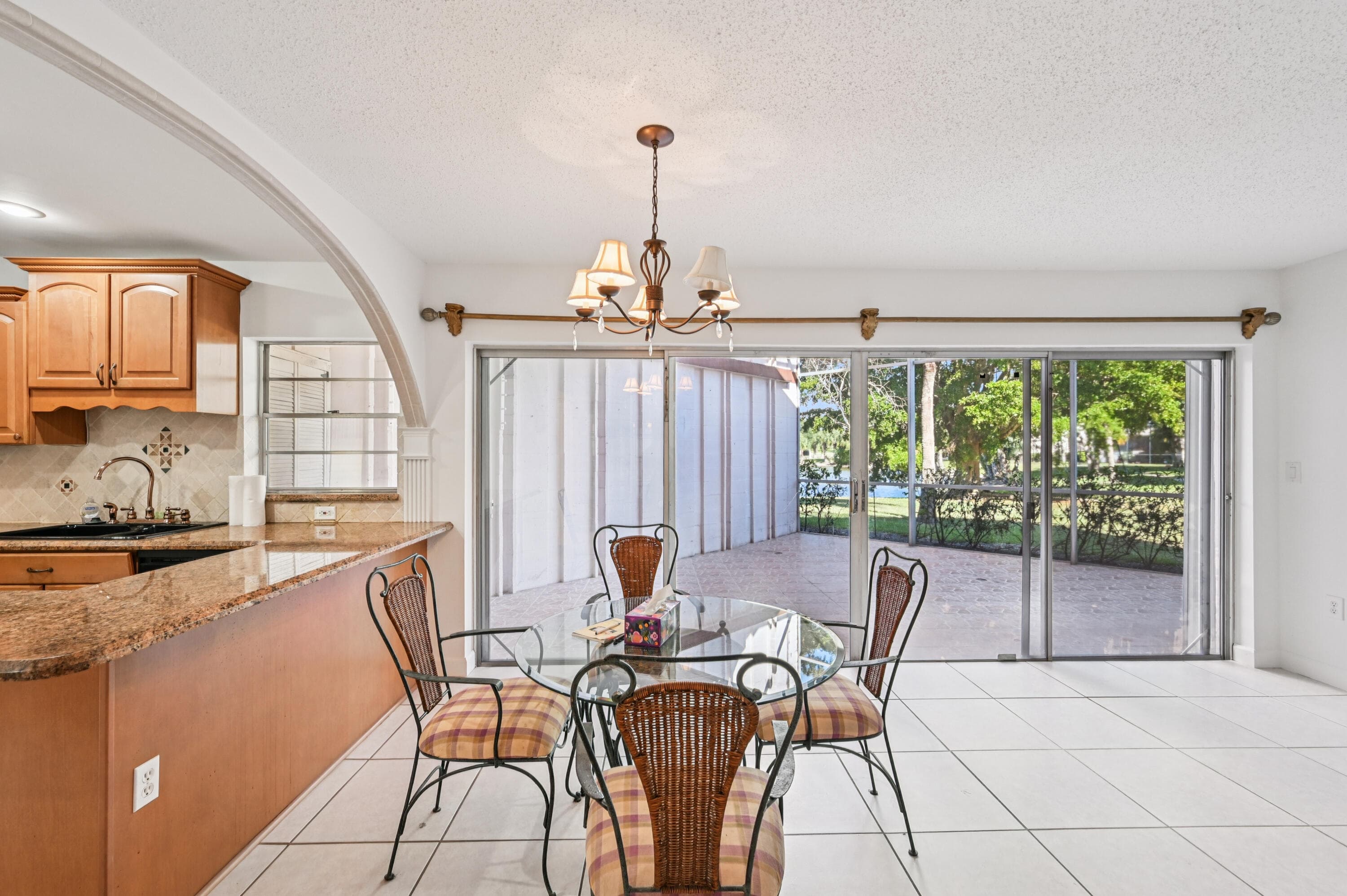 7 N Greenway Village N 111, Royal Palm Beach, FL 33411 — photo 5 of 23