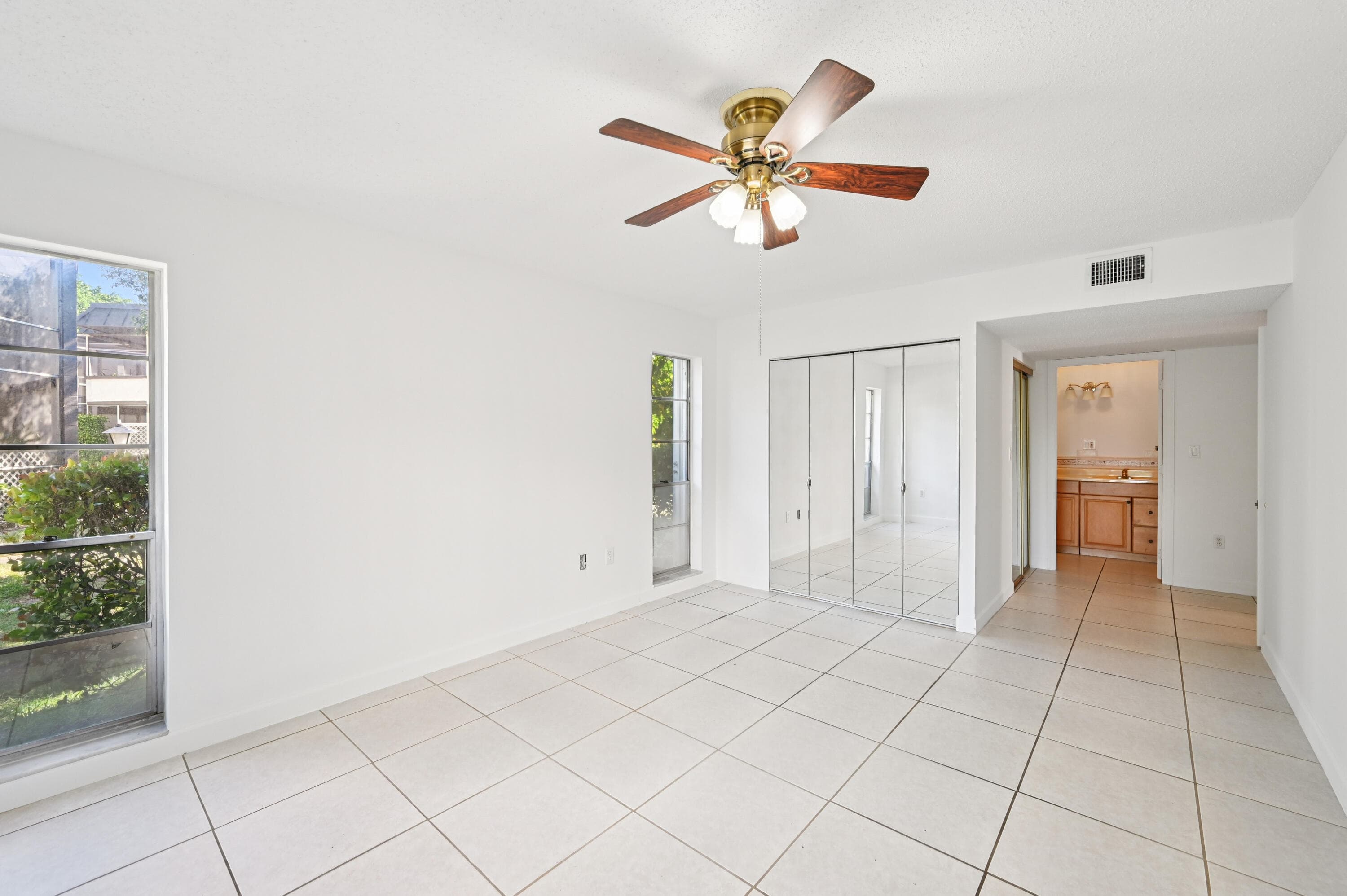 7 N Greenway Village N 111, Royal Palm Beach, FL 33411 — photo 13 of 23