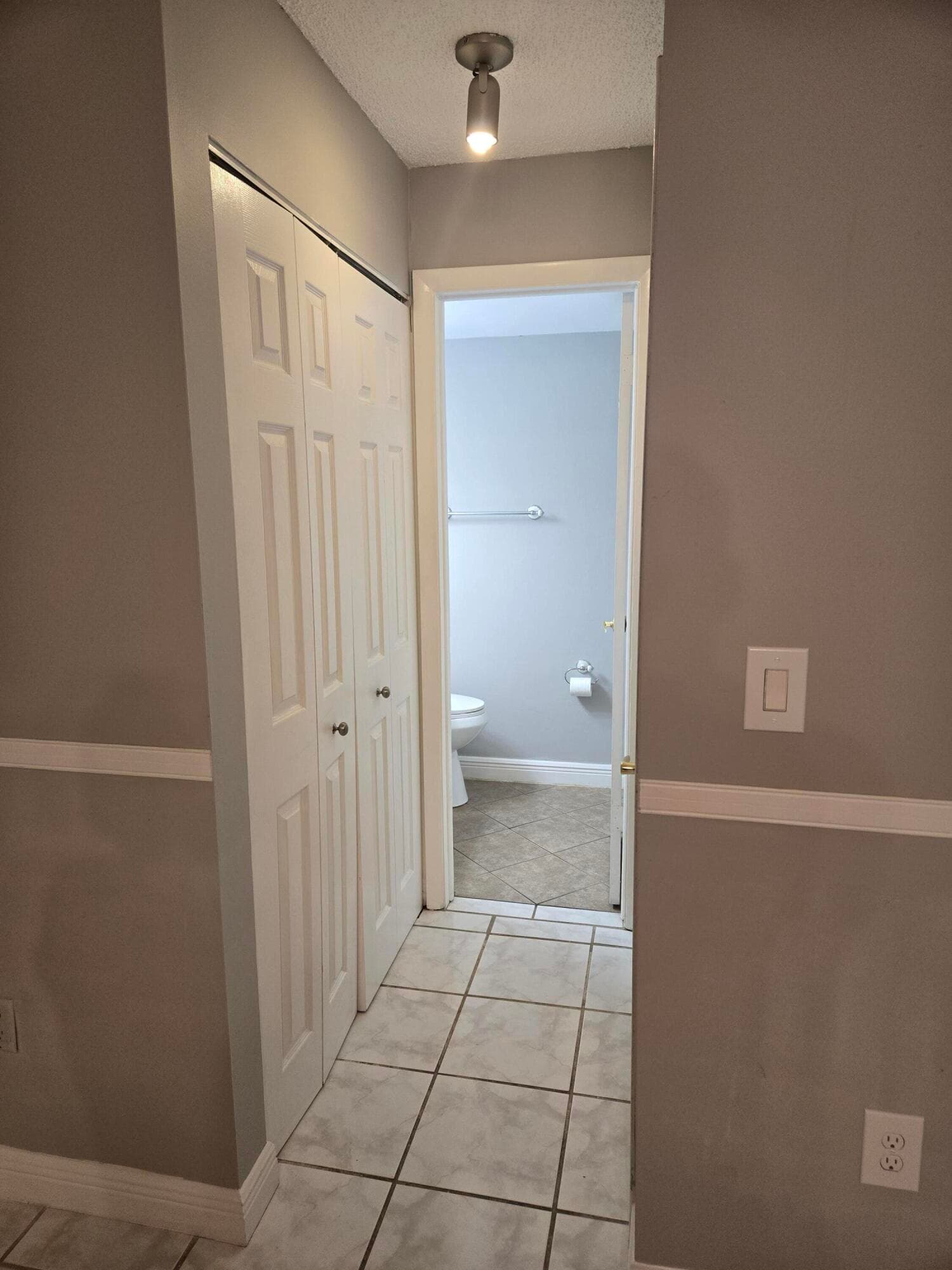 4844 Alder Drive B, West Palm Beach, FL 33417 — photo 7 of 14