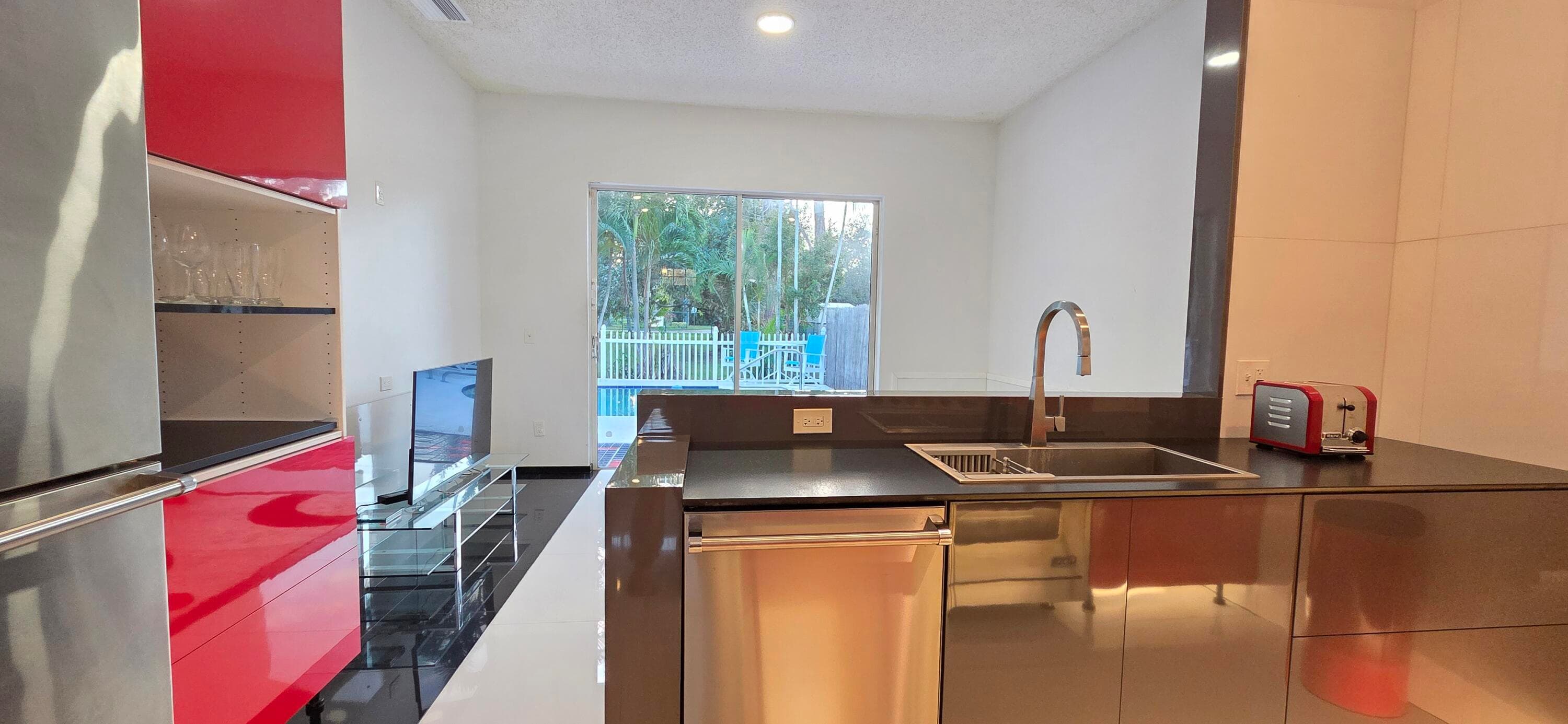 661 Lake Wellington Drive, Wellington, FL 33414 — photo 10 of 83