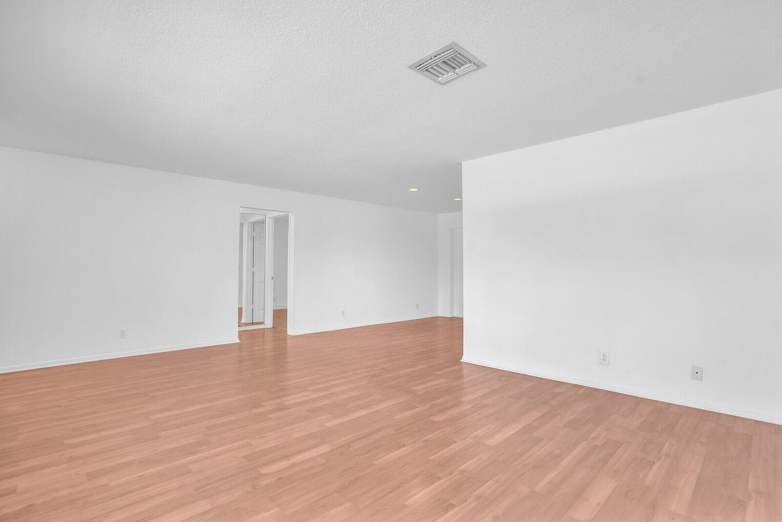 7116 Pine Bluff Drive, Lake Worth, FL 33467 — photo 10 of 44