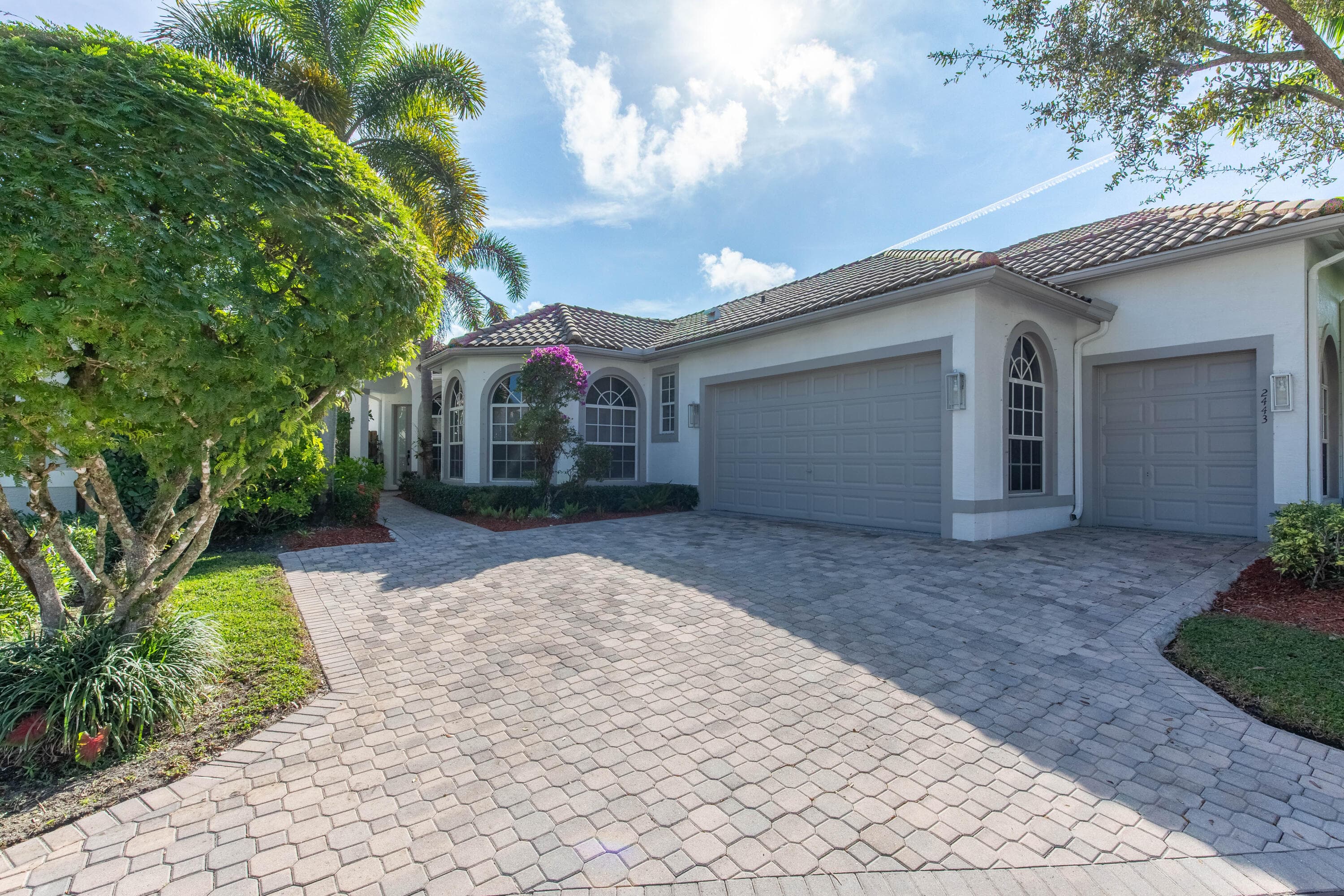 2443 Players Ct, Wellington, FL 33414 — photo 1 of 33