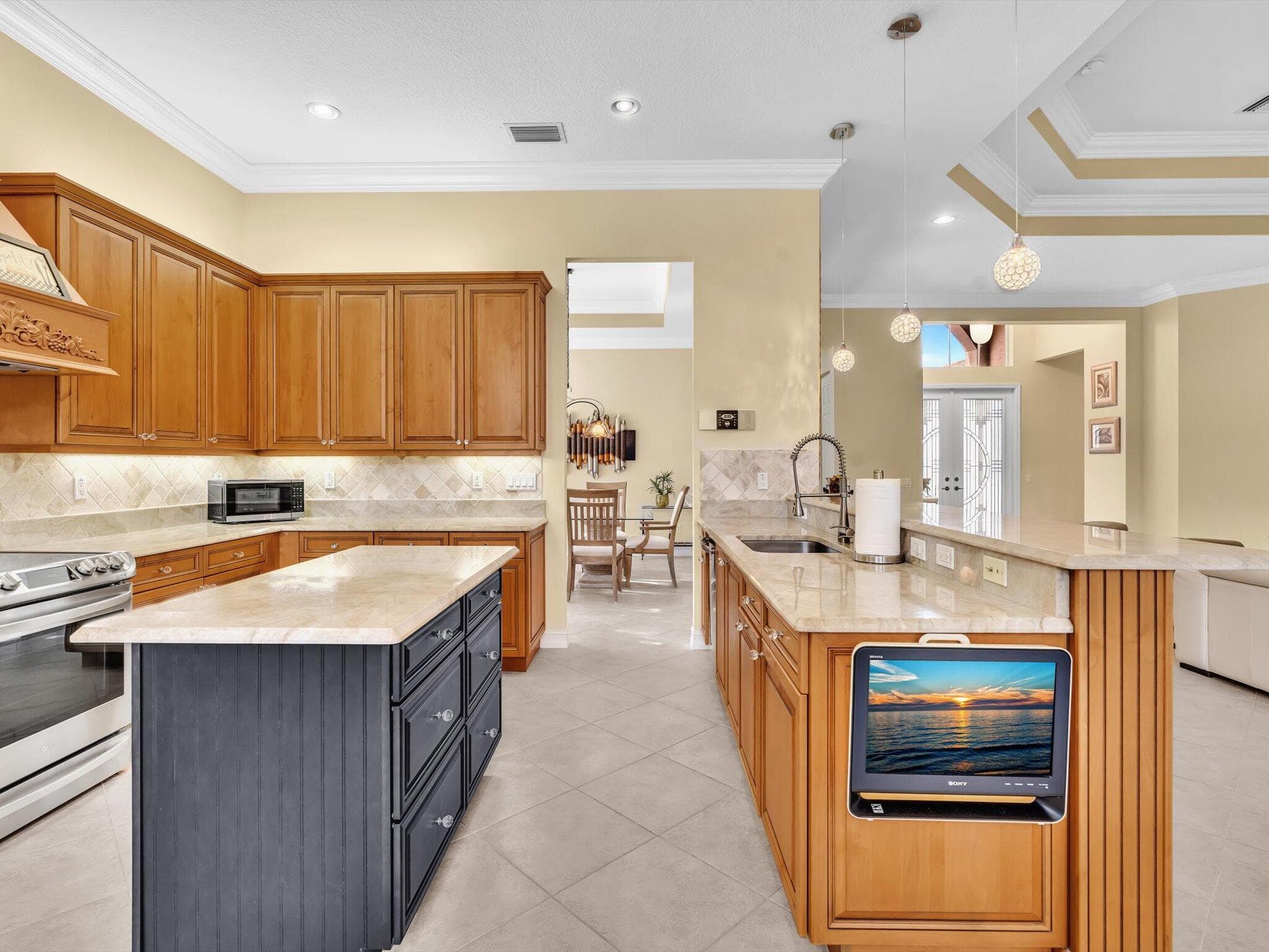 7191 Corning Circle, Boynton Beach, FL 33437 — photo 10 of 82