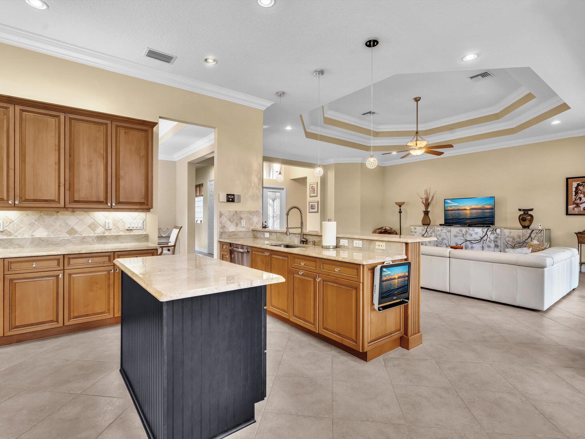 7191 Corning Circle, Boynton Beach, FL 33437 — photo 13 of 82