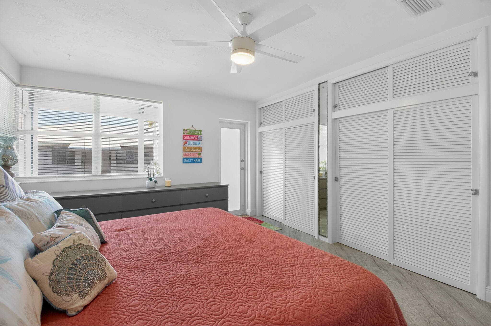 930 Osceola Drive 8, Boca Raton, FL 33432 — photo 14 of 33