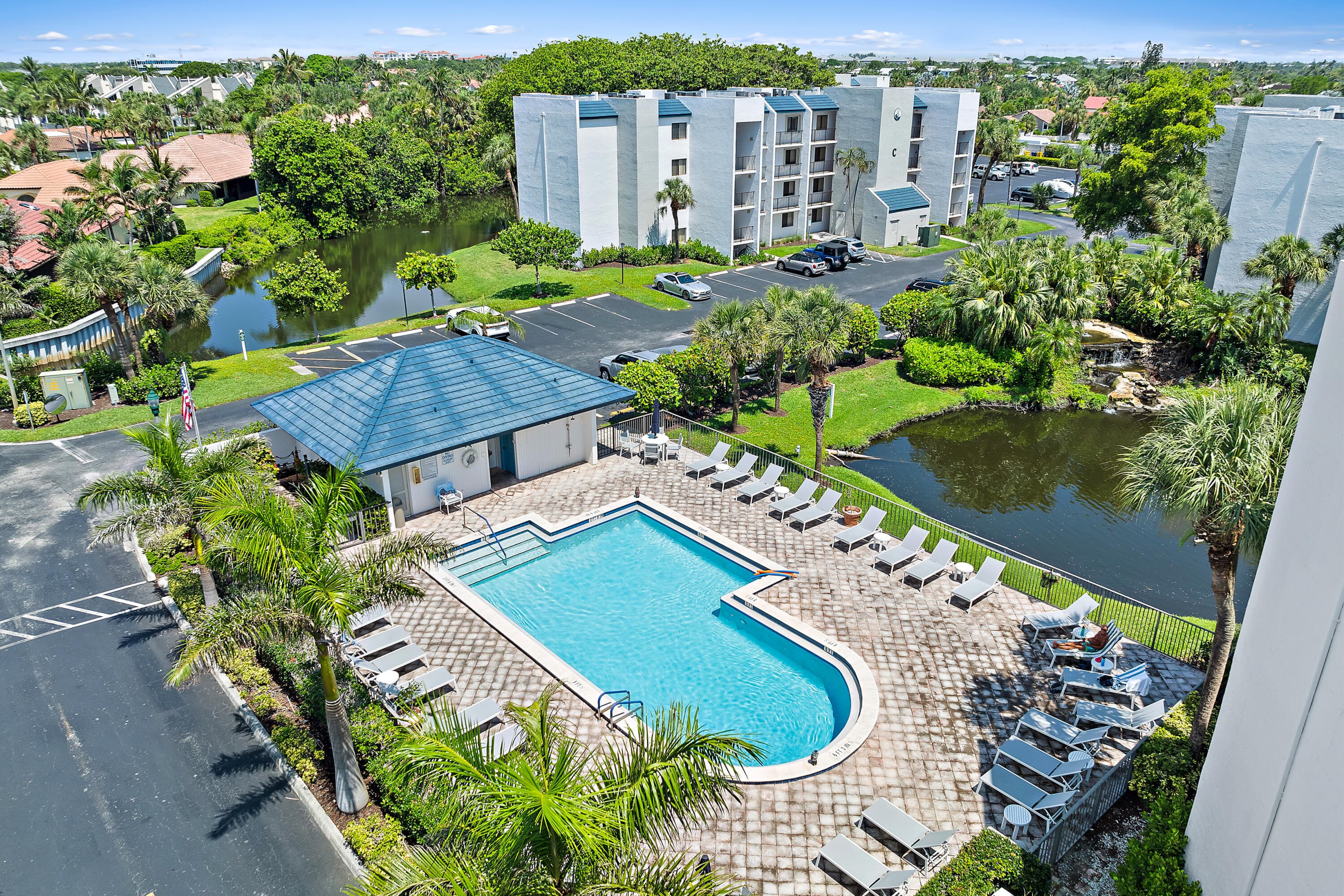 1605 S Us Highway 1 E203, Jupiter, FL 33477 — photo 1 of 28