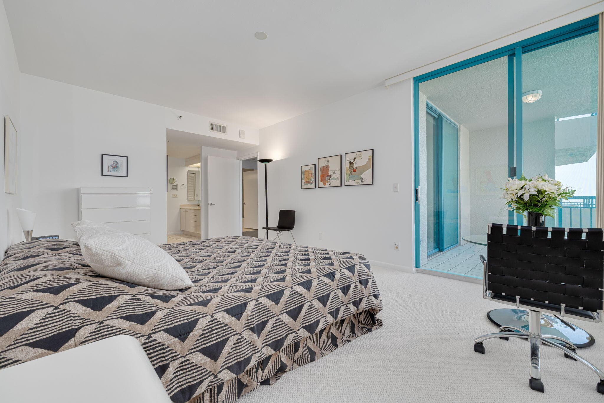 1540 Gulf Boulevard 1101, Clearwater, FL 33767 — photo 16 of 51